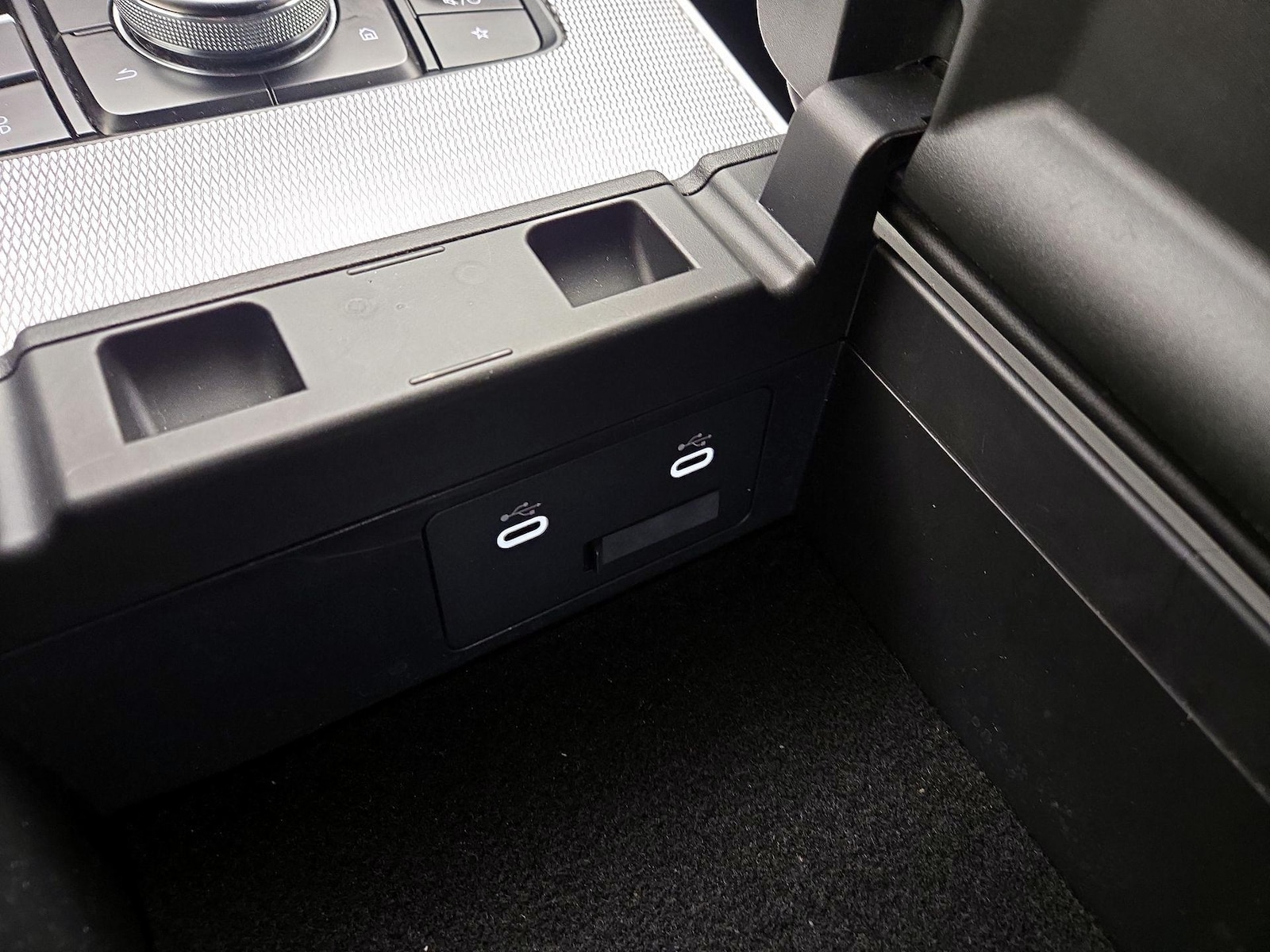 2025 Mazda CX-90 Premium Plus Package - Photo 19