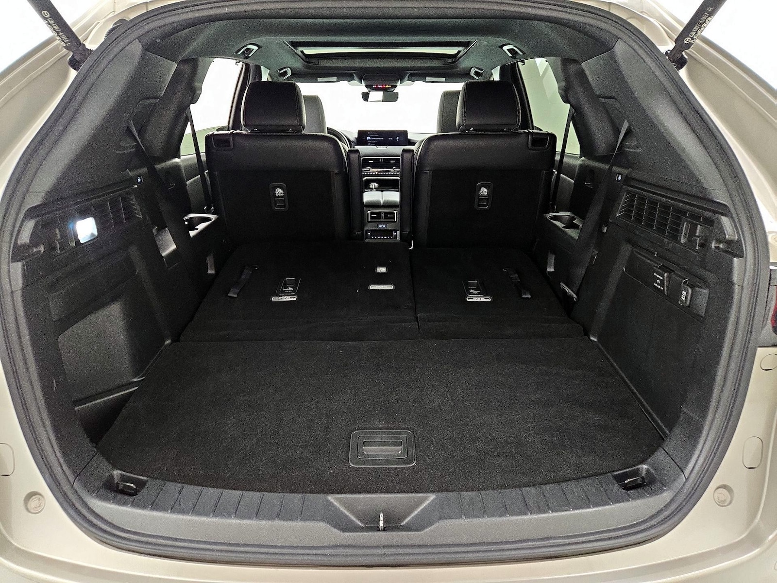 2025 Mazda CX-90 Premium Plus Package - Photo 24