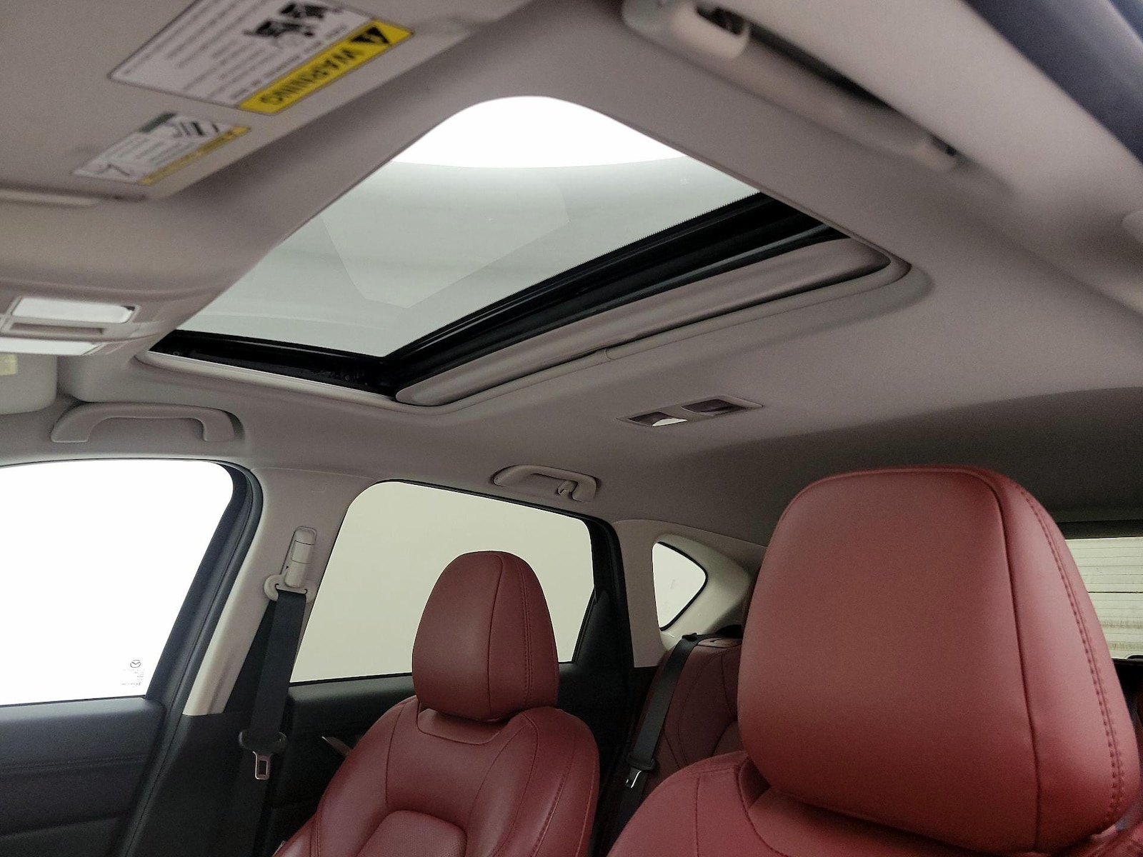 Sunroof(s) & Overhead Airbags