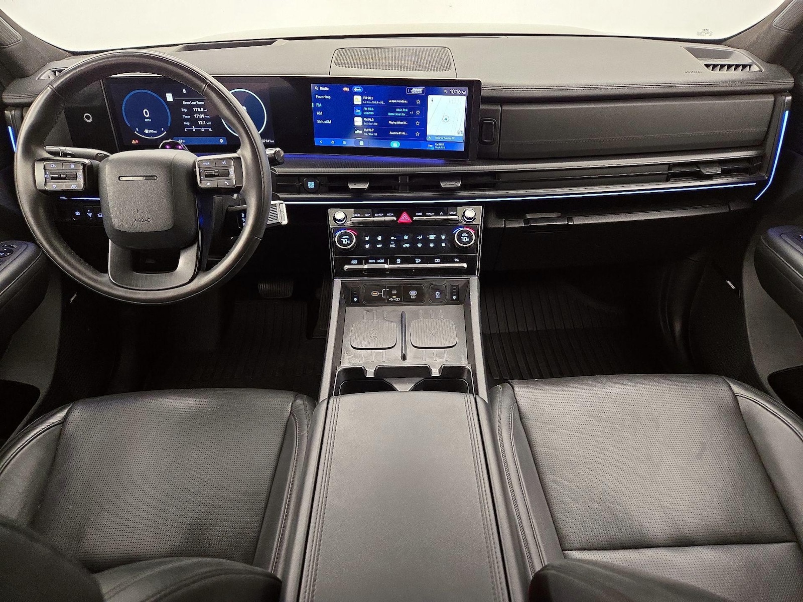 Apple CarPlay® & Android Auto™