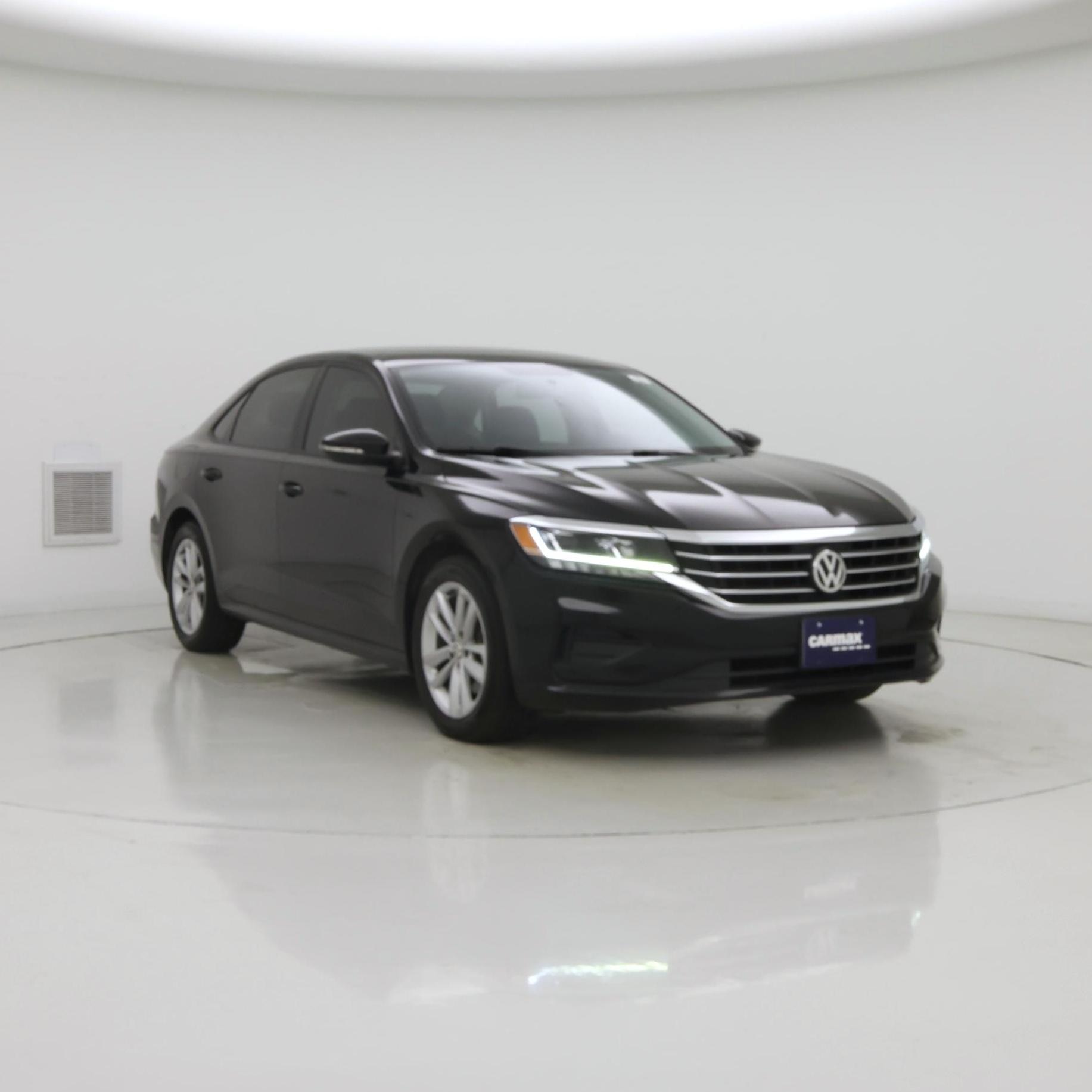 Black 2021 Volkswagen Passat Sedan Front-Wheel Drive Automatic