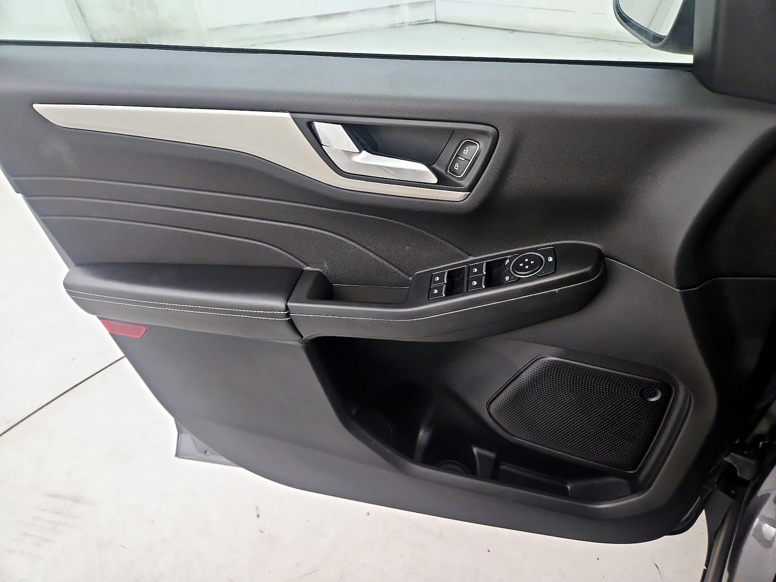 2021 Ford Escape SE - Photo 13