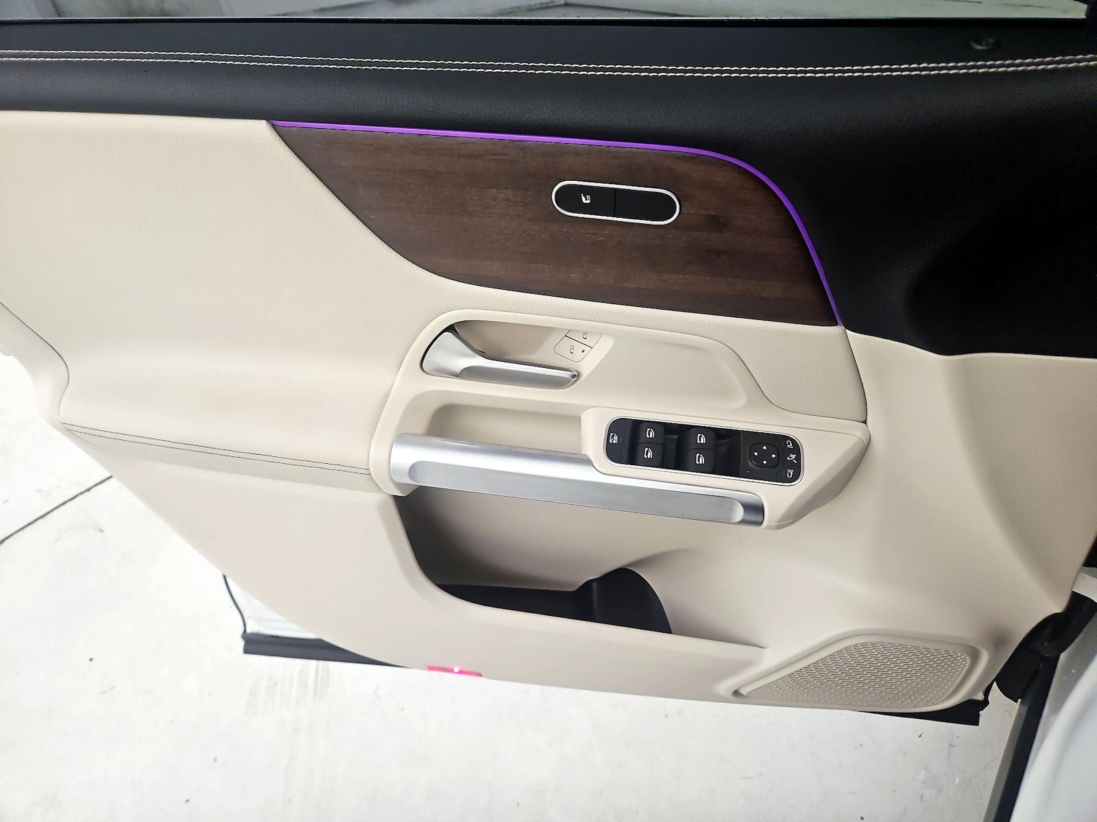 2022 Mercedes-Benz GLB Base - Photo 13