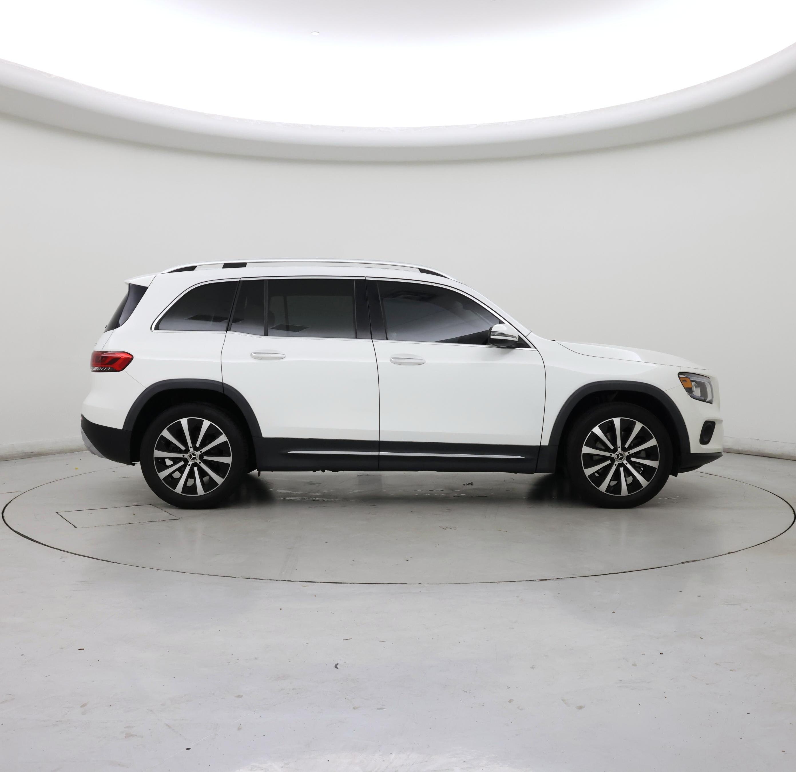 Thumbnail: 2022 Mercedes-Benz GLB - 7