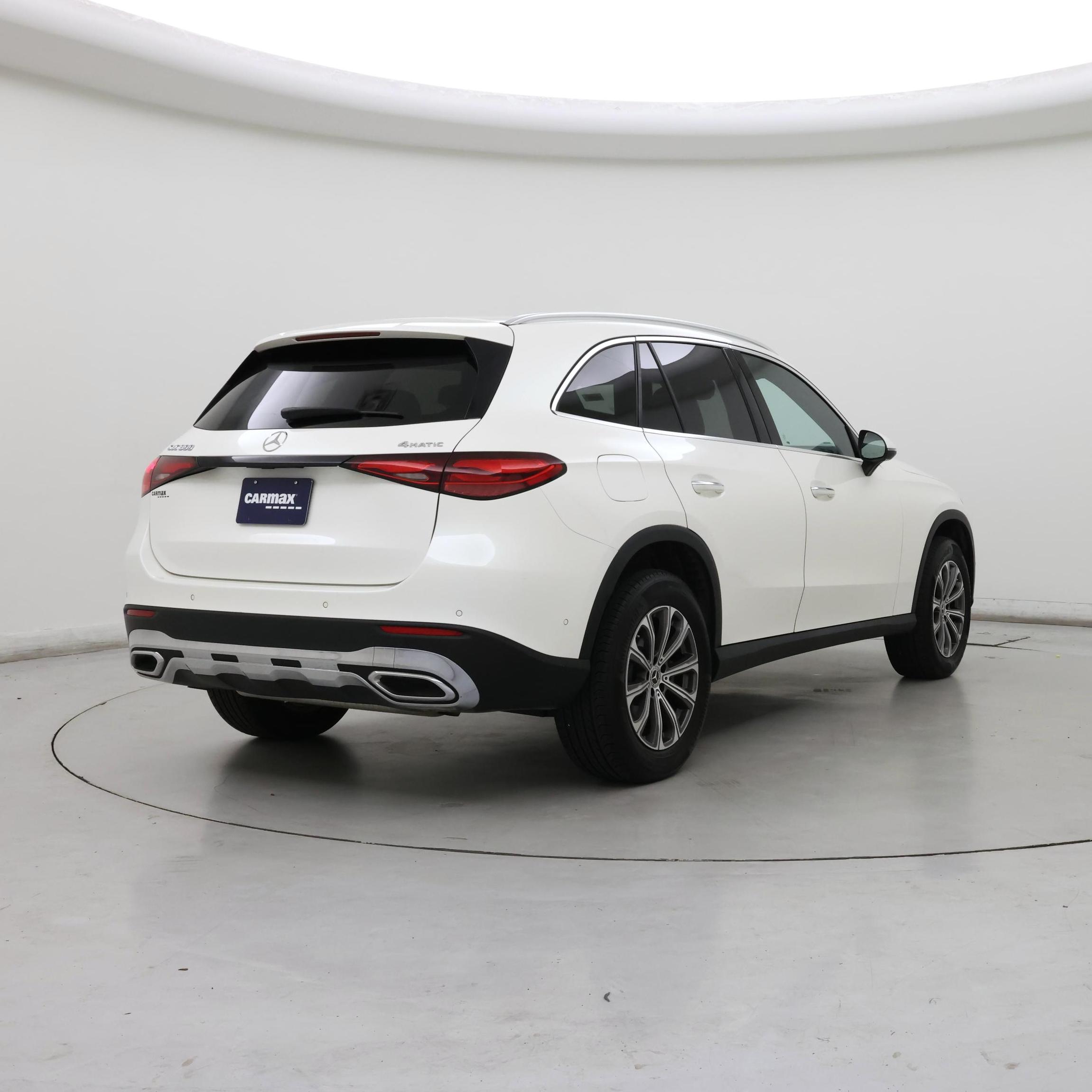 Thumbnail: 2023 Mercedes-Benz GLC - 8