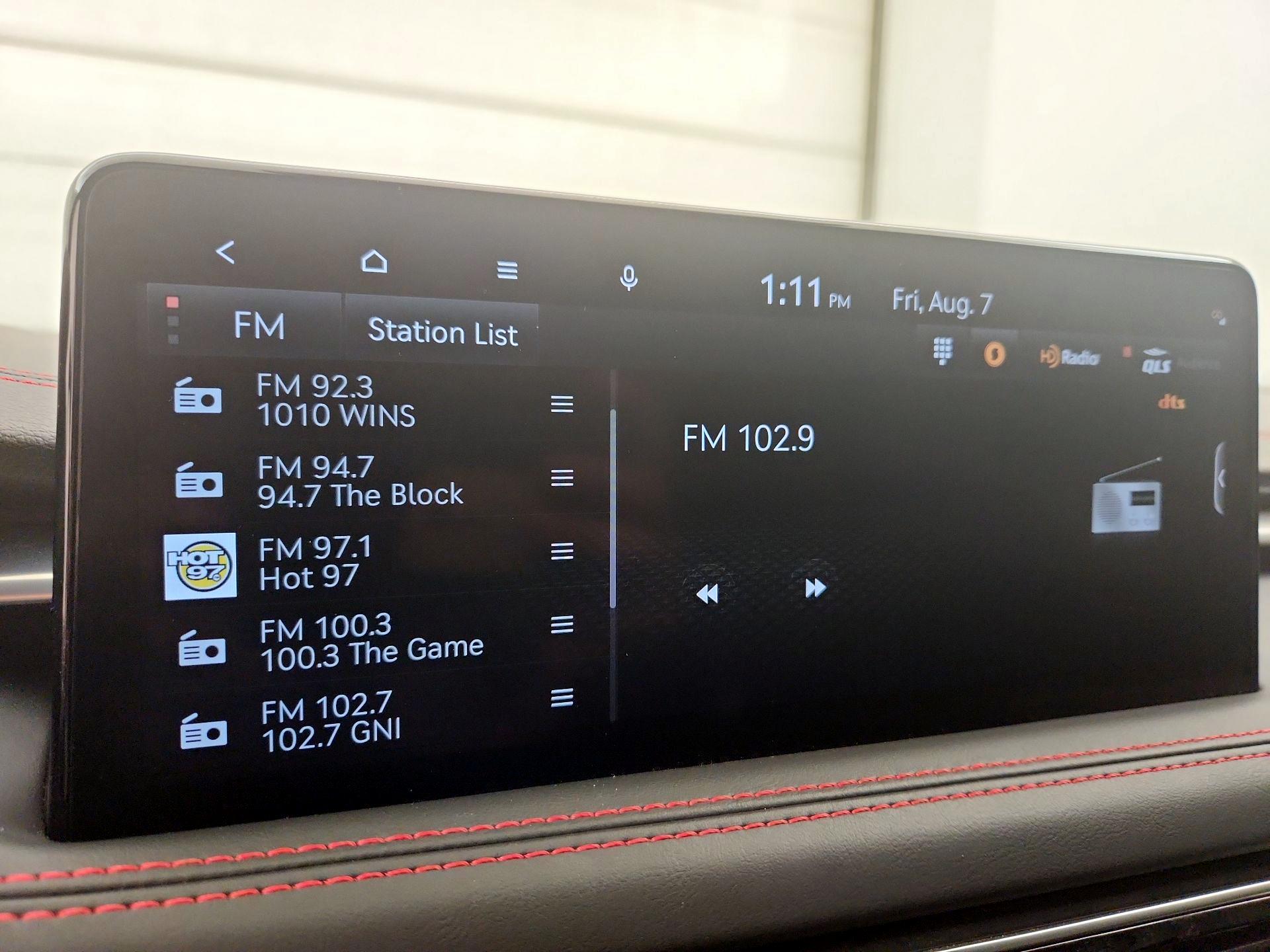 Thumbnail: 2023 Genesis G70 - 16