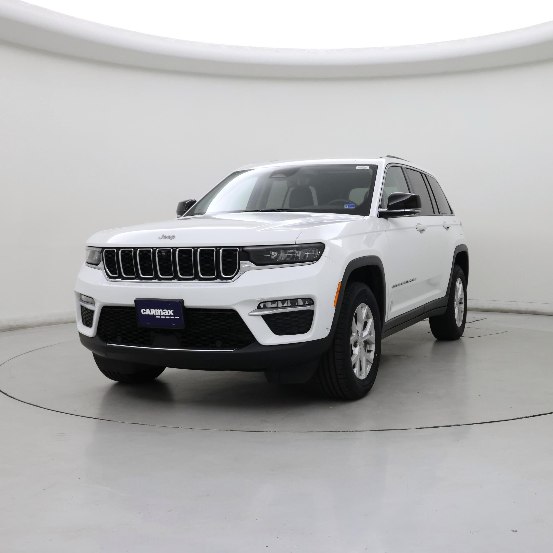 Thumbnail: 2023 Jeep Grand Cherokee - 4