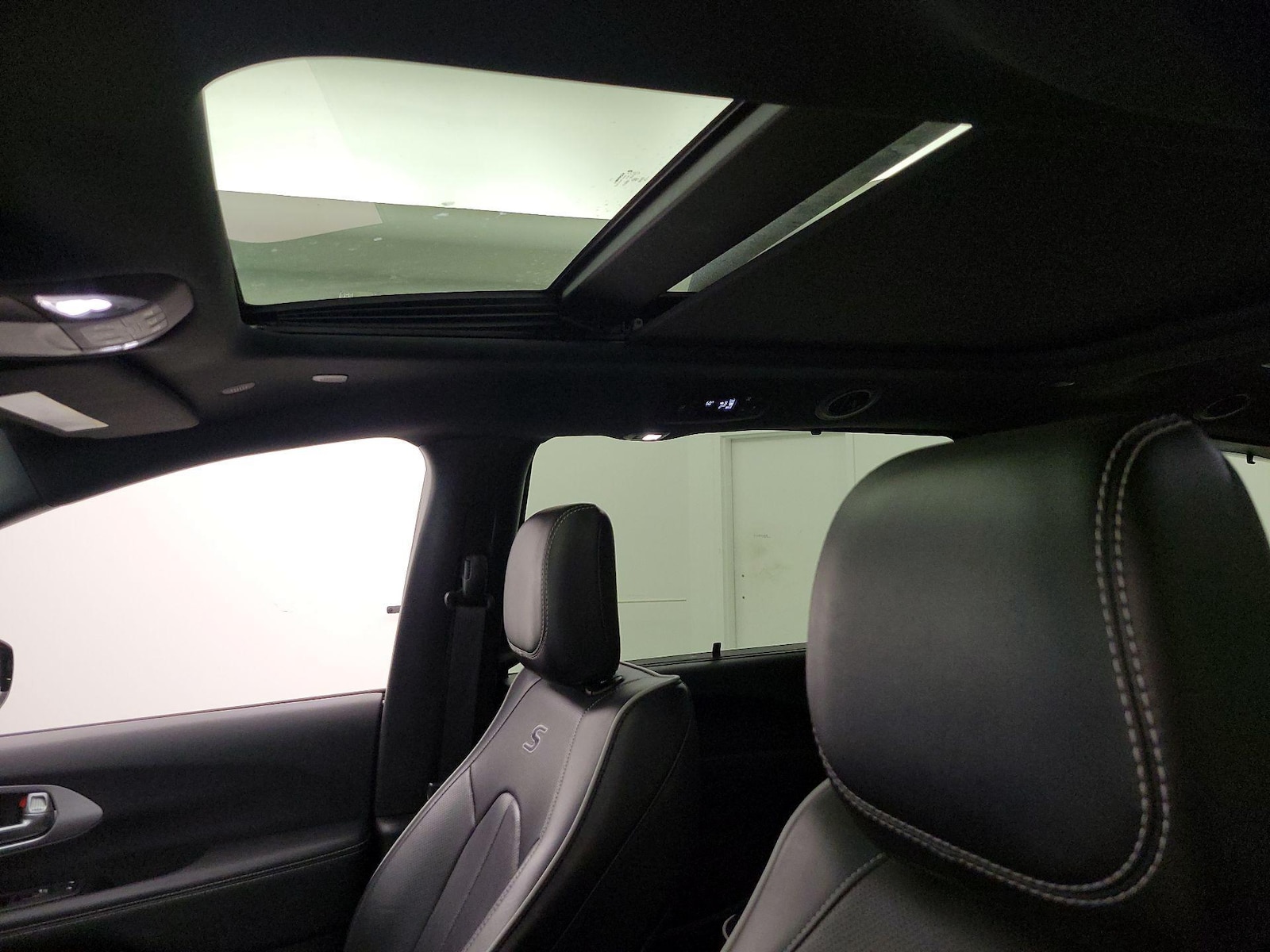 2025 Chrysler Pacifica Limited - Photo 21