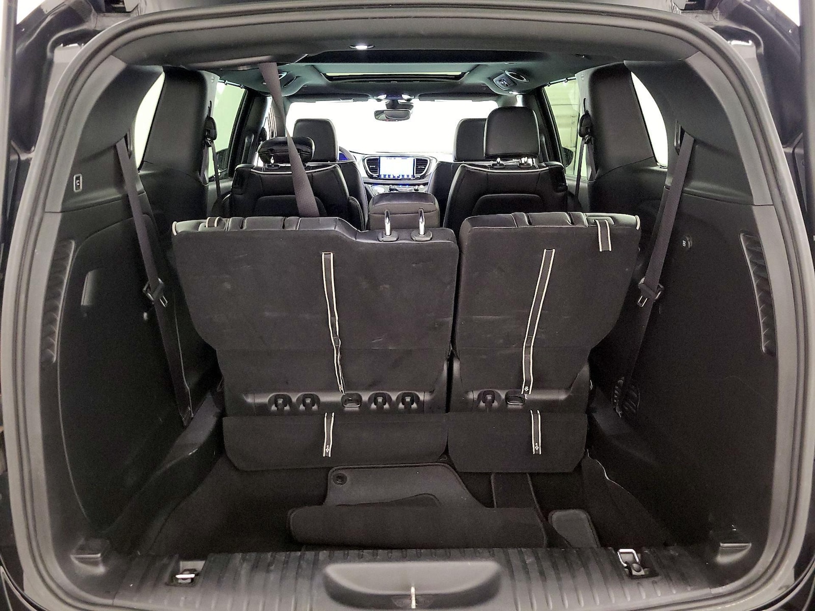 2025 Chrysler Pacifica Limited - Photo 24