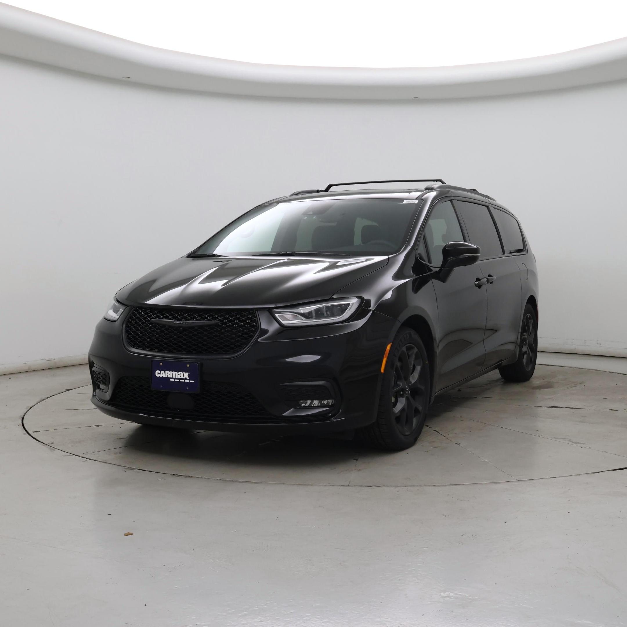 Thumbnail: 2025 Chrysler Pacifica - 4