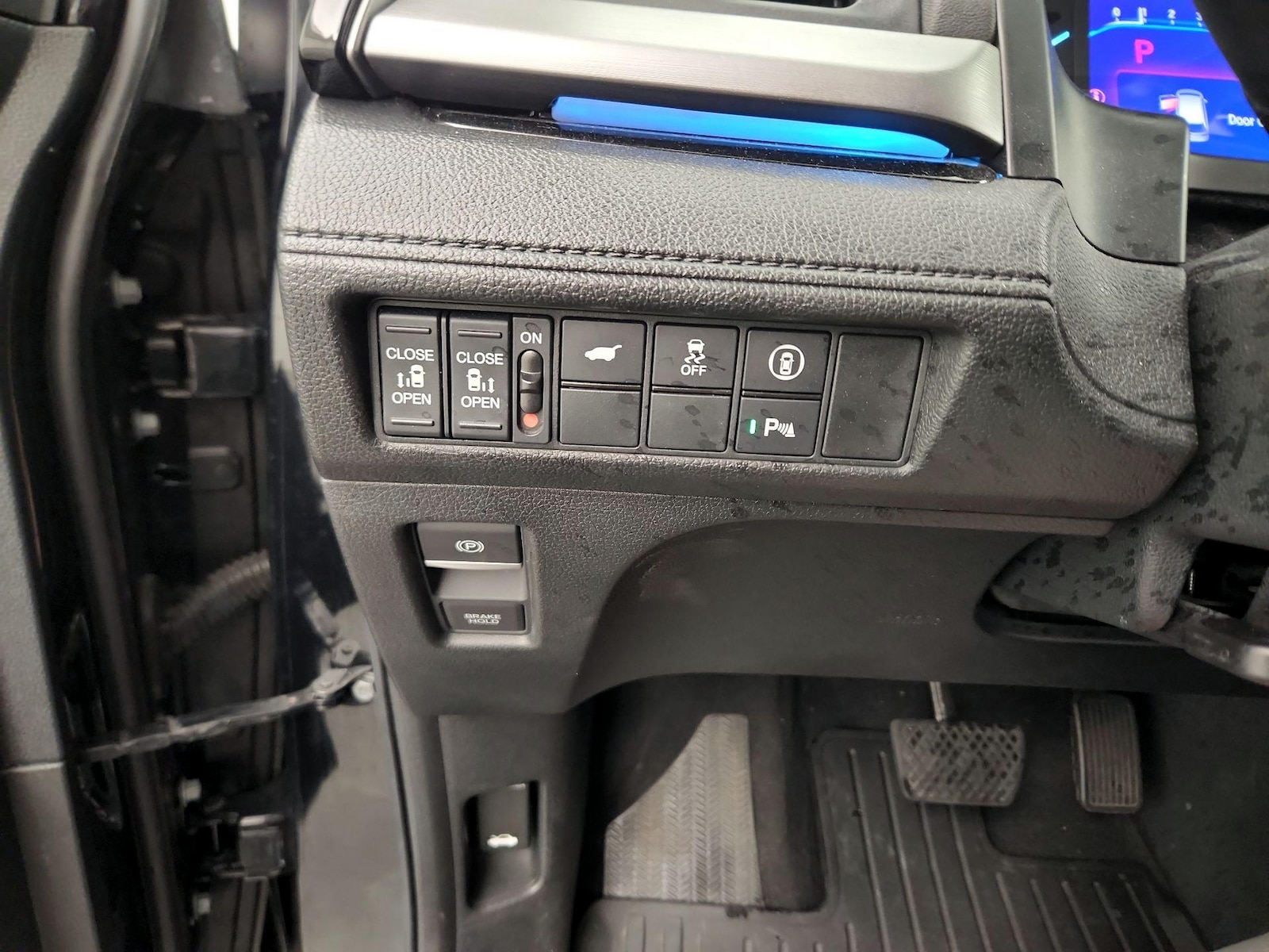 2023 Honda Odyssey Touring - Photo 14