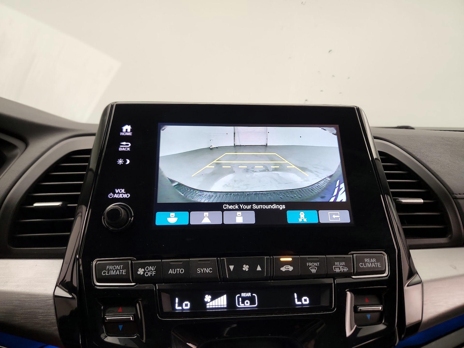 2023 Honda Odyssey Touring - Photo 16