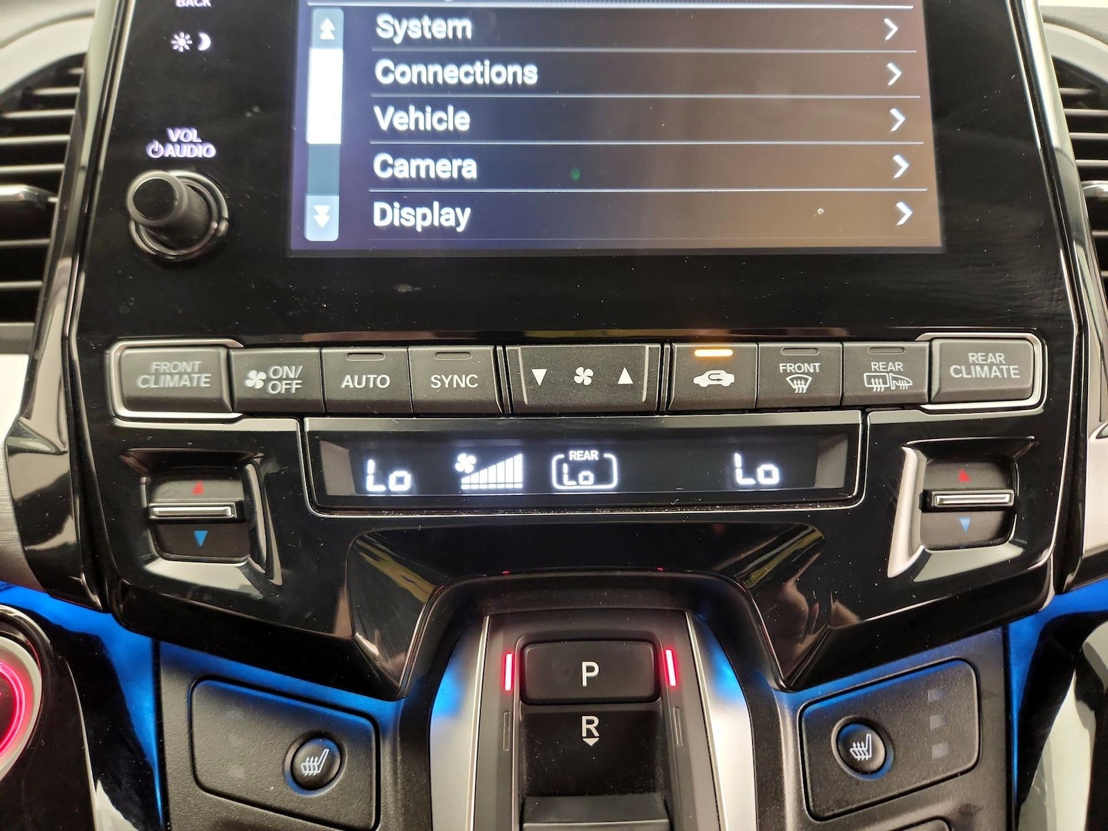 2023 Honda Odyssey Touring - Photo 18