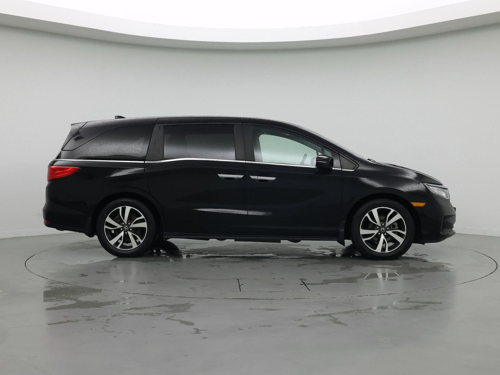 2023 Honda Odyssey Touring - Photo 8