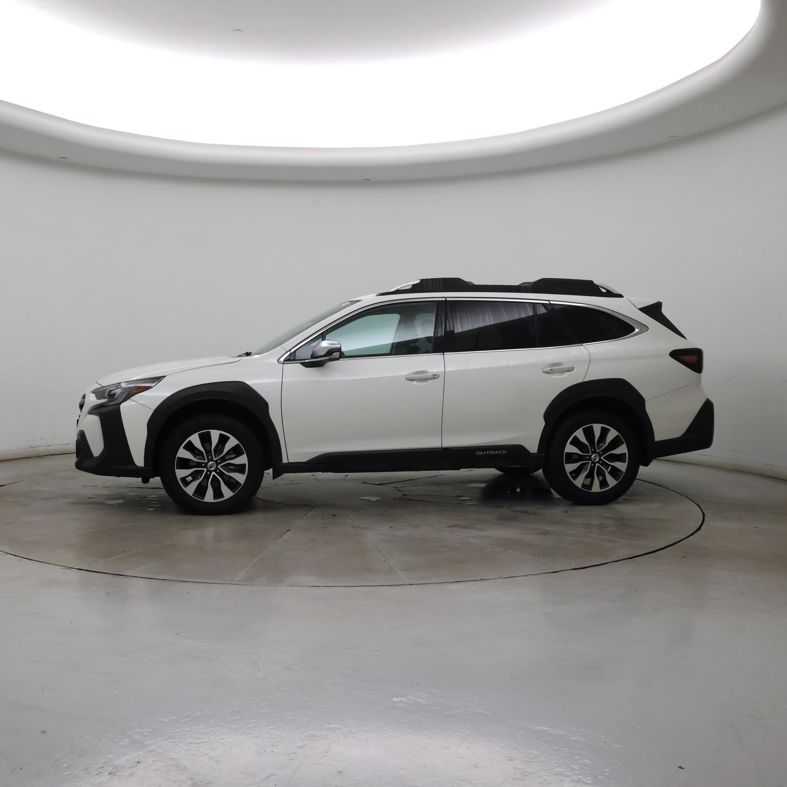 Thumbnail: 2023 Subaru Outback - 3