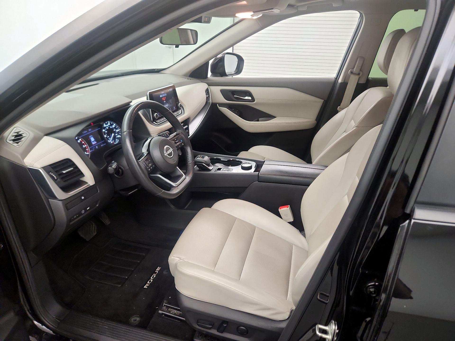 Thumbnail: 2023 Nissan Rogue - 11