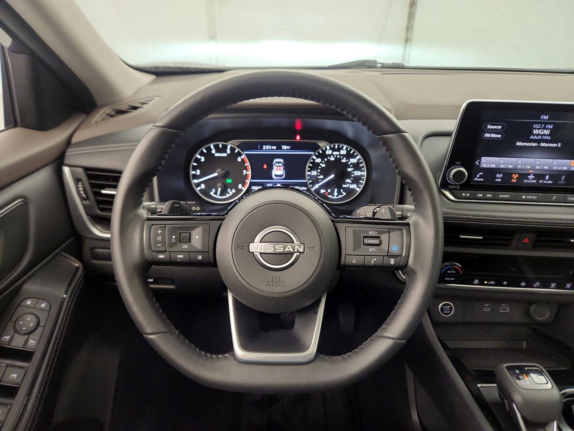 Thumbnail: 2023 Nissan Rogue - 10