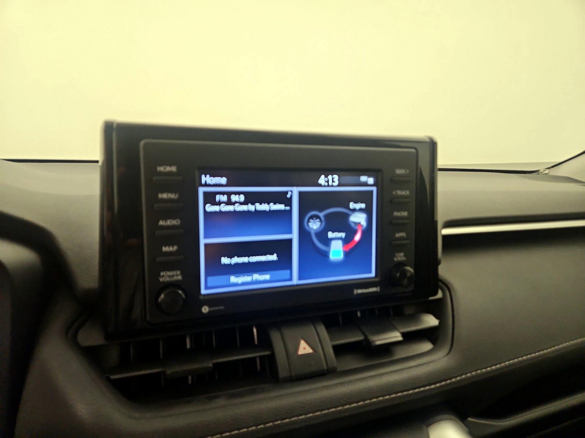 Thumbnail: 2021 Toyota RAV4 - 14