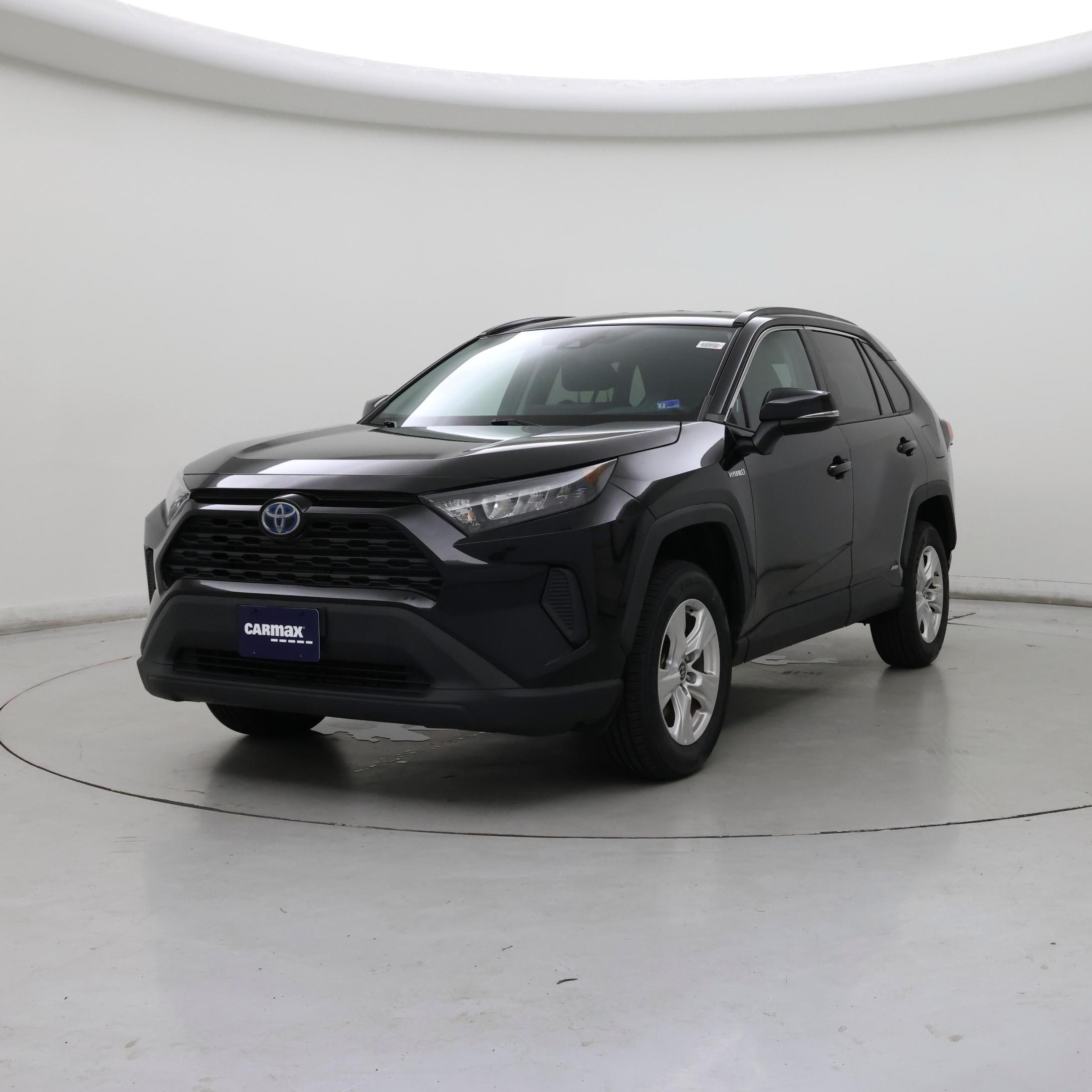 Thumbnail: 2021 Toyota RAV4 - 4