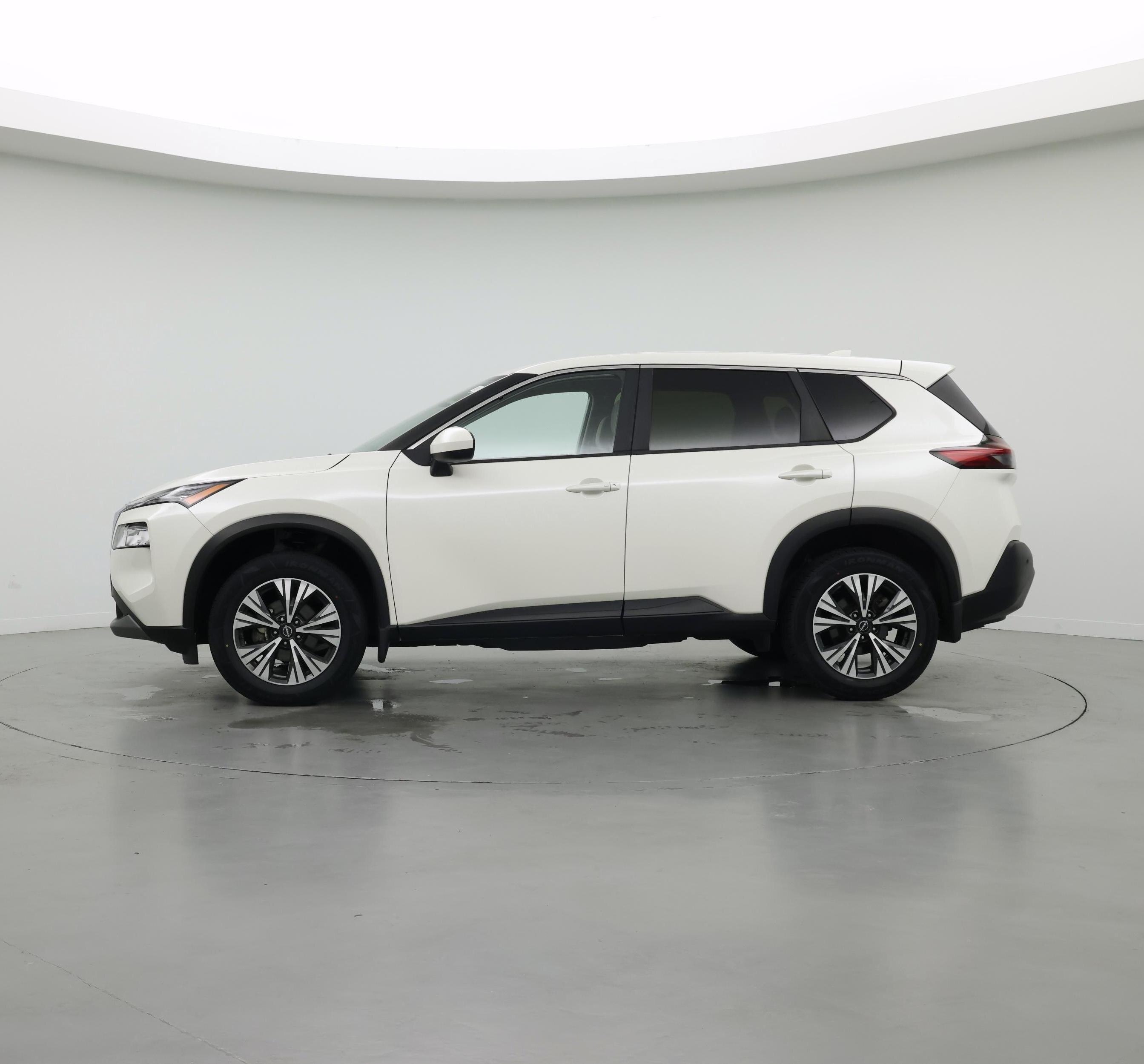 Thumbnail: 2023 Nissan Rogue - 3
