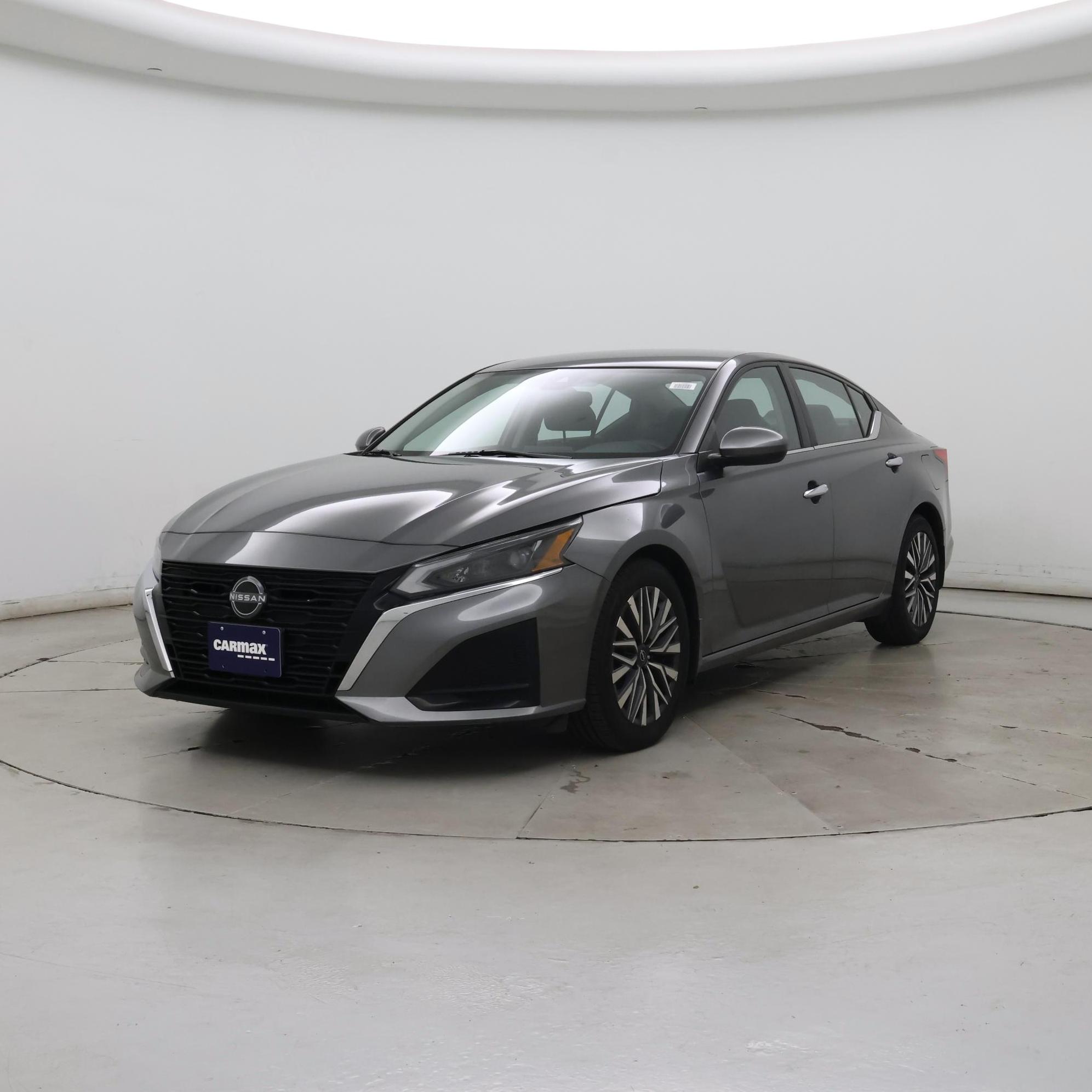 Thumbnail: 2023 Nissan Altima - 4