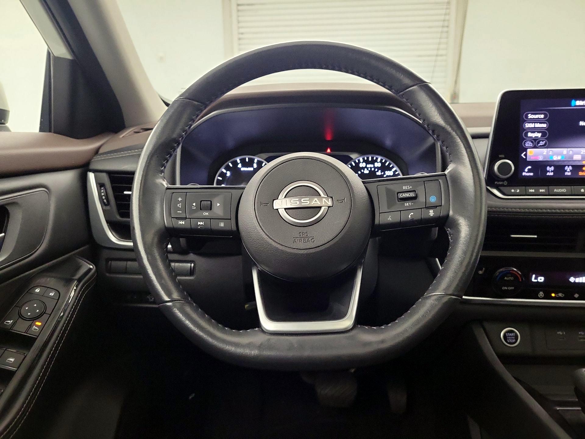 Thumbnail: 2023 Nissan Rogue - 10