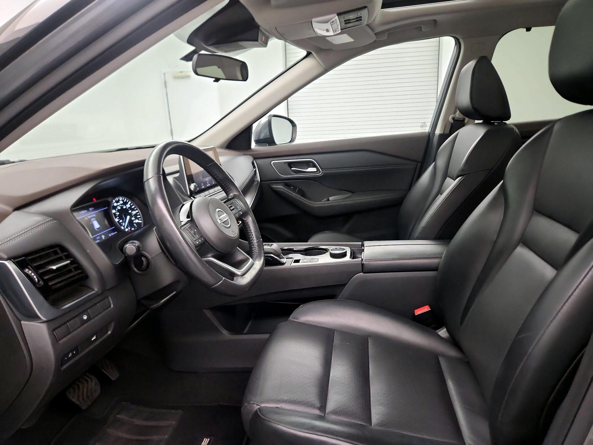 Thumbnail: 2021 Nissan Rogue - 11