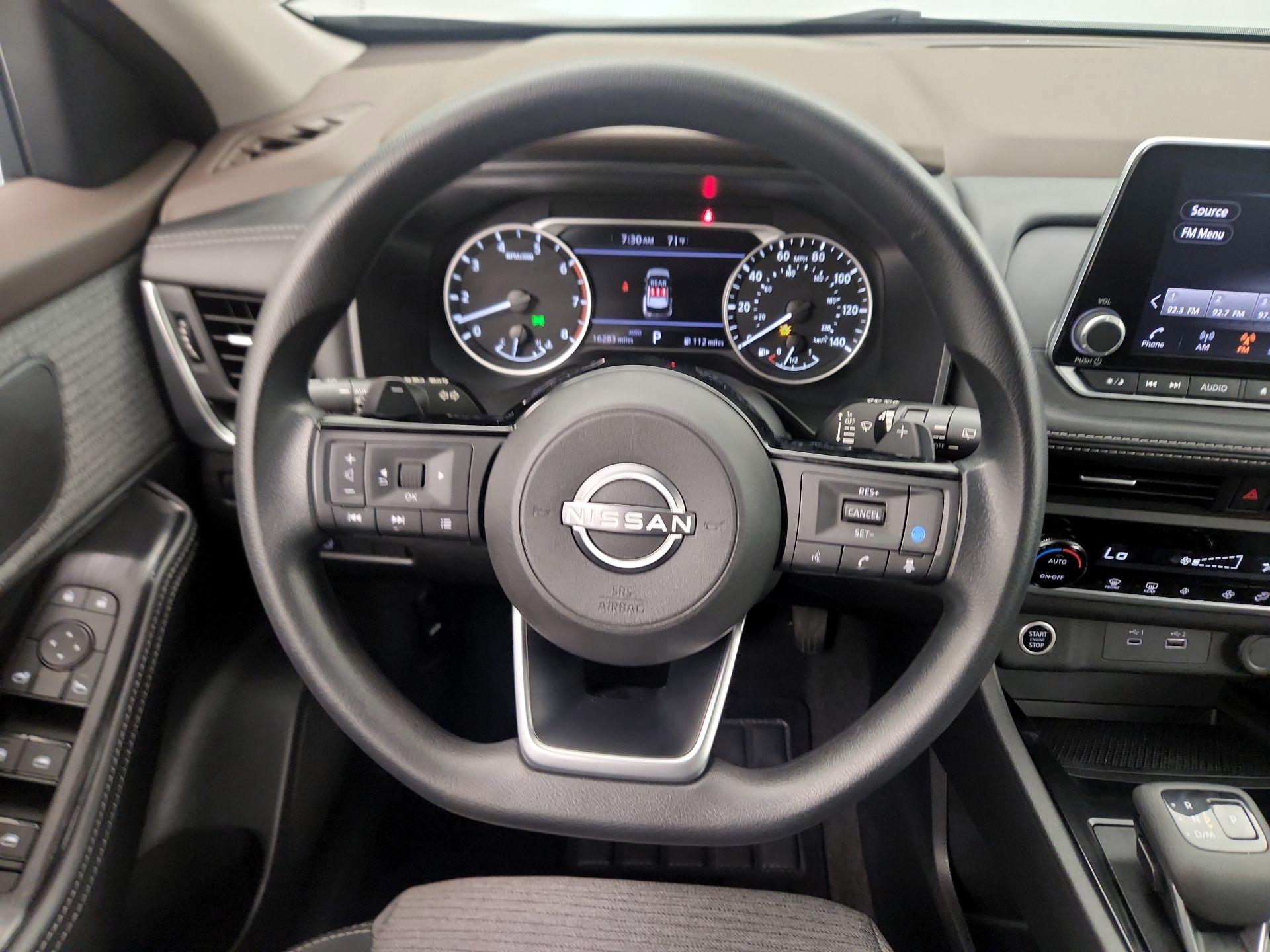 Thumbnail: 2023 Nissan Rogue - 10