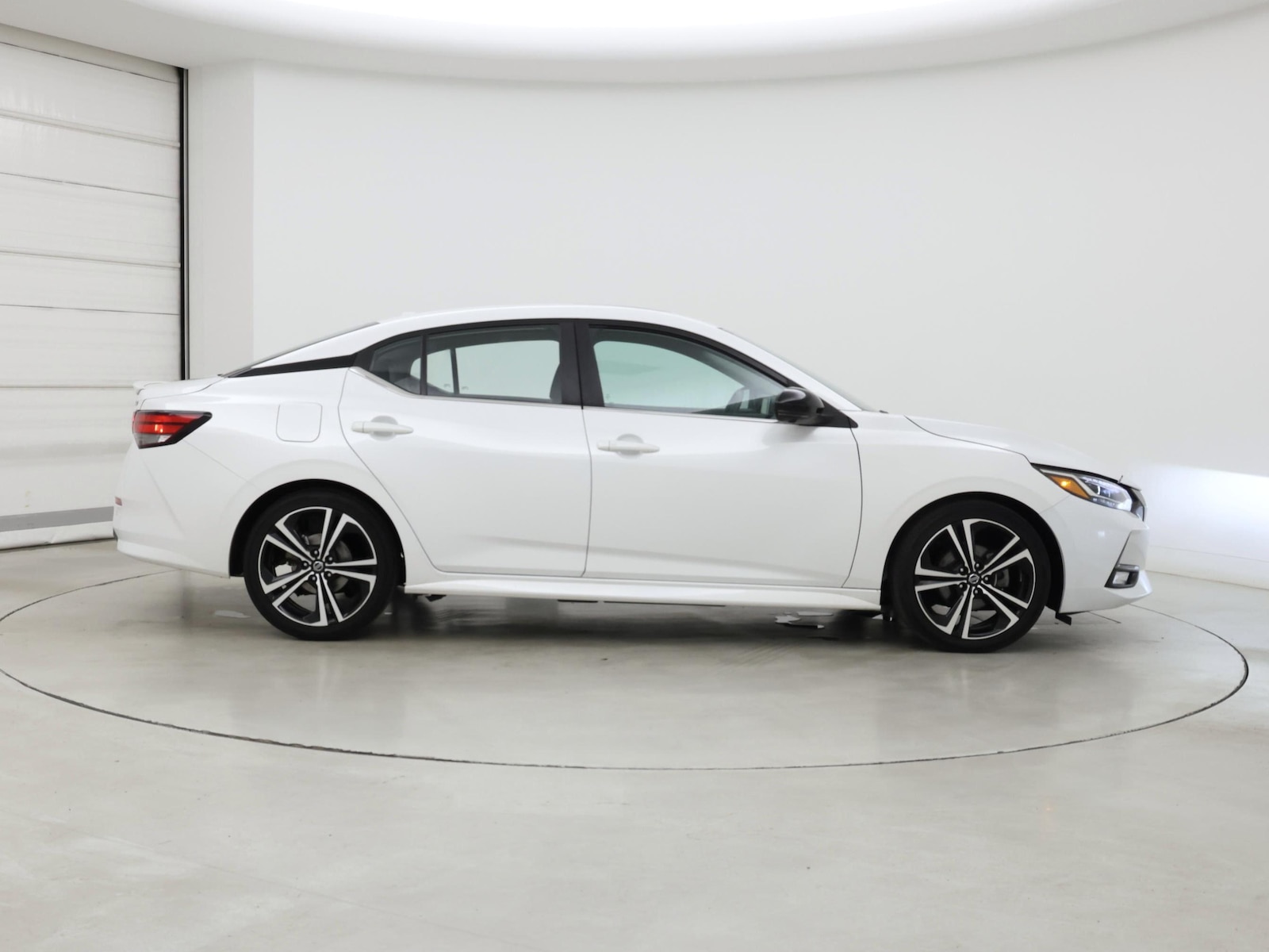 2023 Nissan Sentra SR - Photo 8