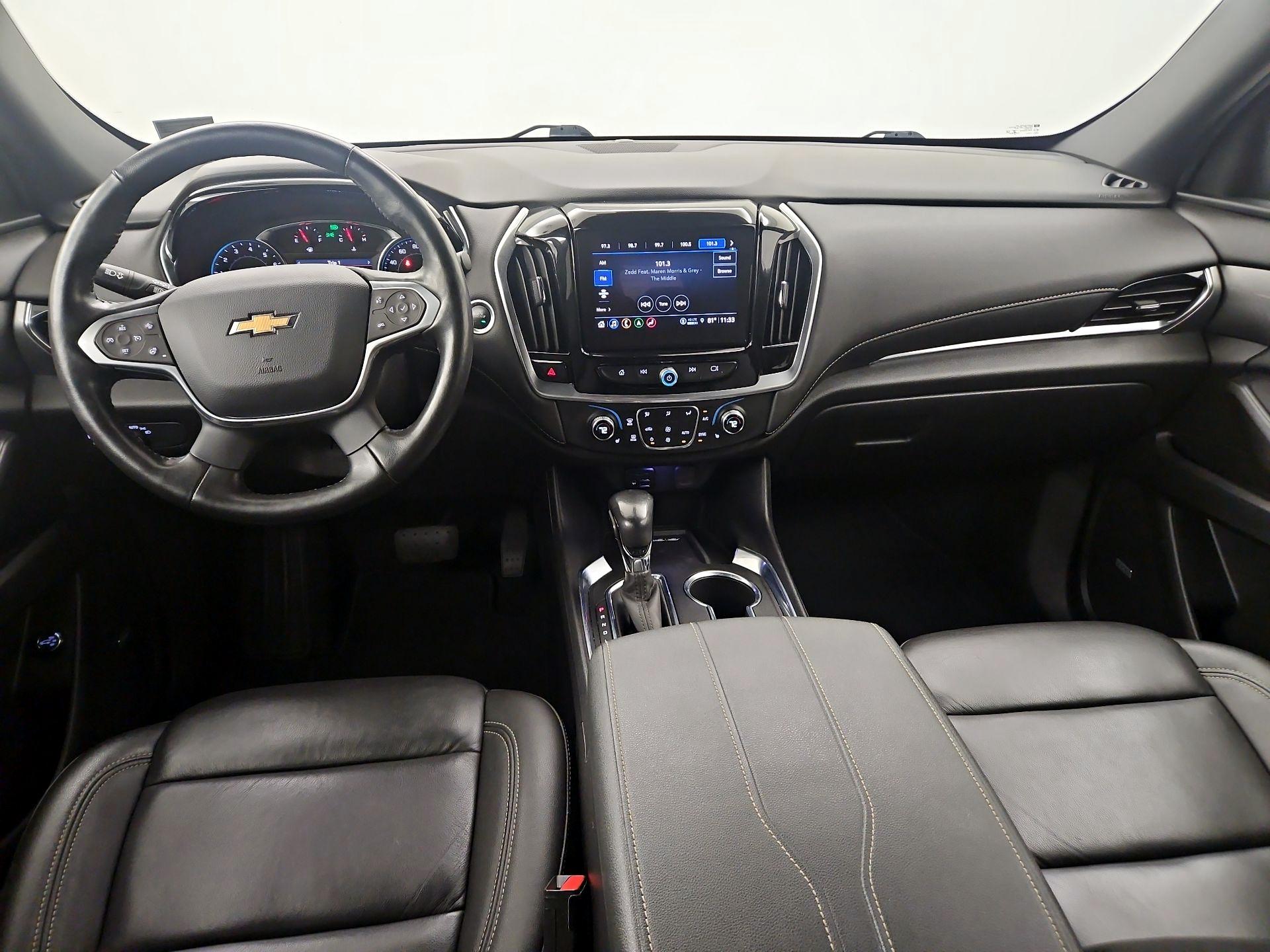 Thumbnail: 2022 Chevrolet Traverse - 9