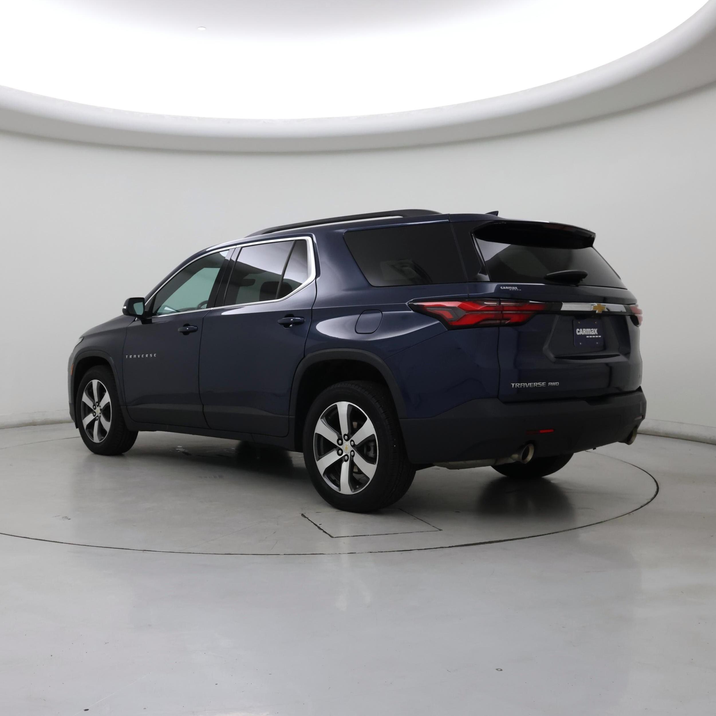 Thumbnail: 2022 Chevrolet Traverse - 2
