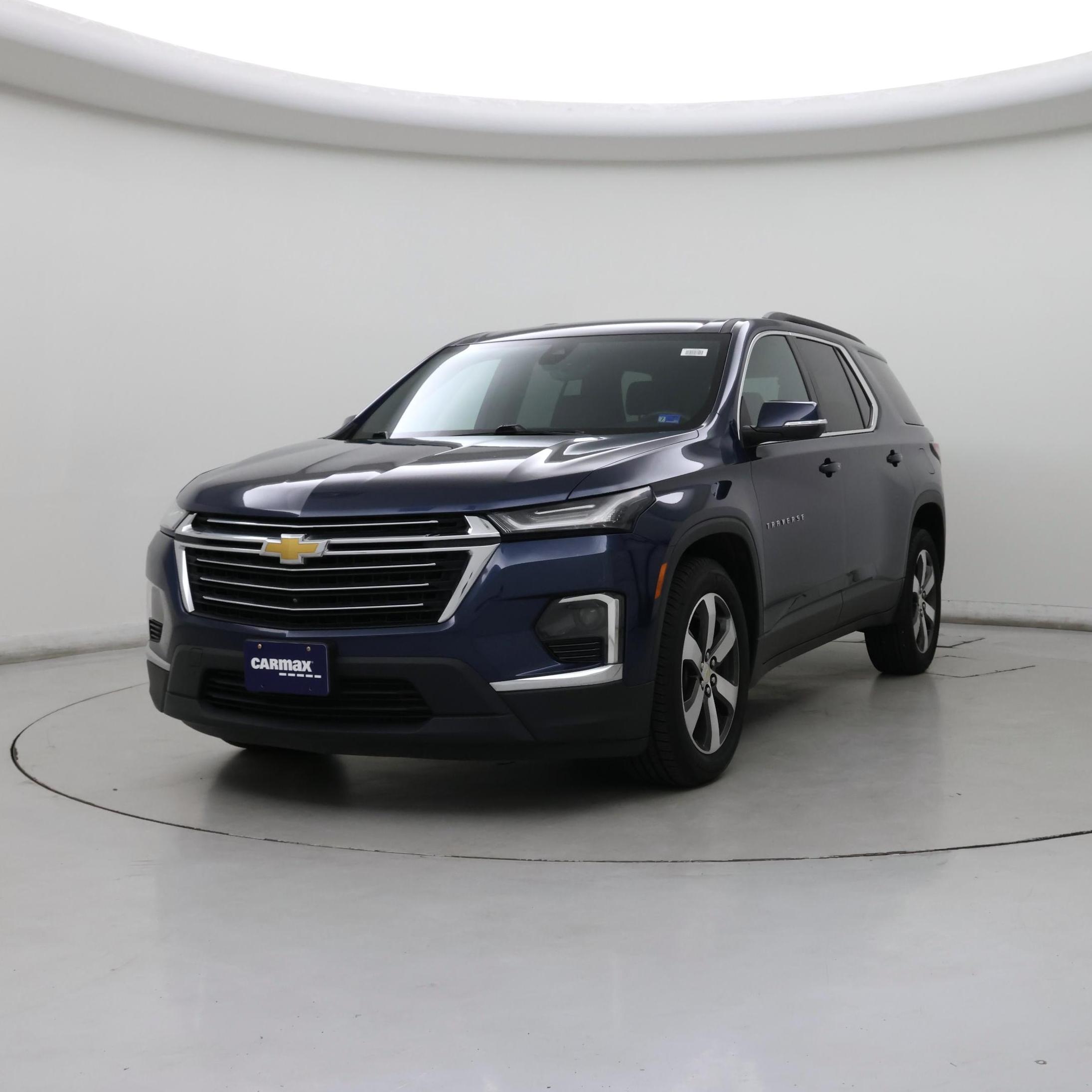 Thumbnail: 2022 Chevrolet Traverse - 4