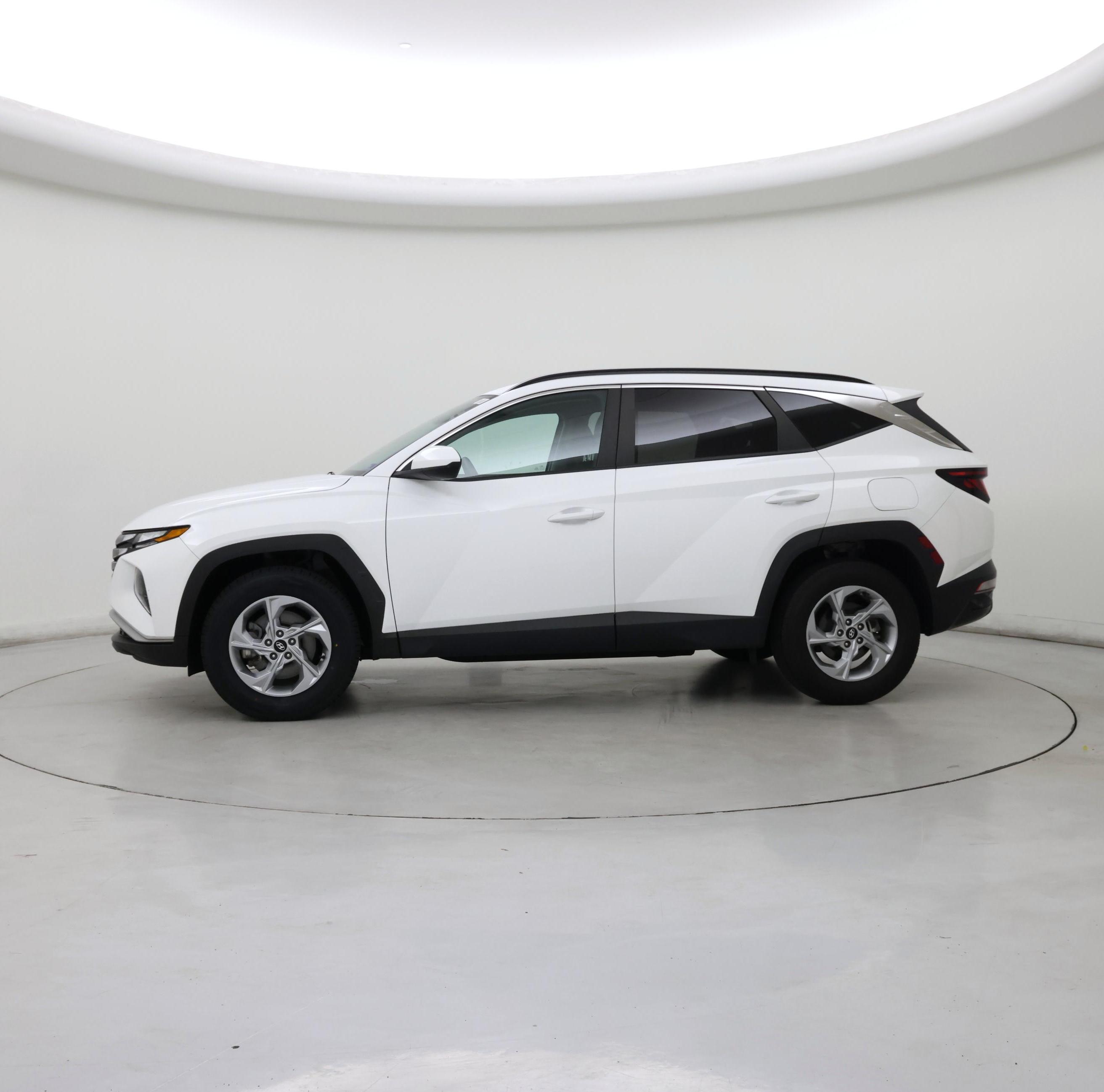 Thumbnail: 2024 Hyundai Tucson - 3