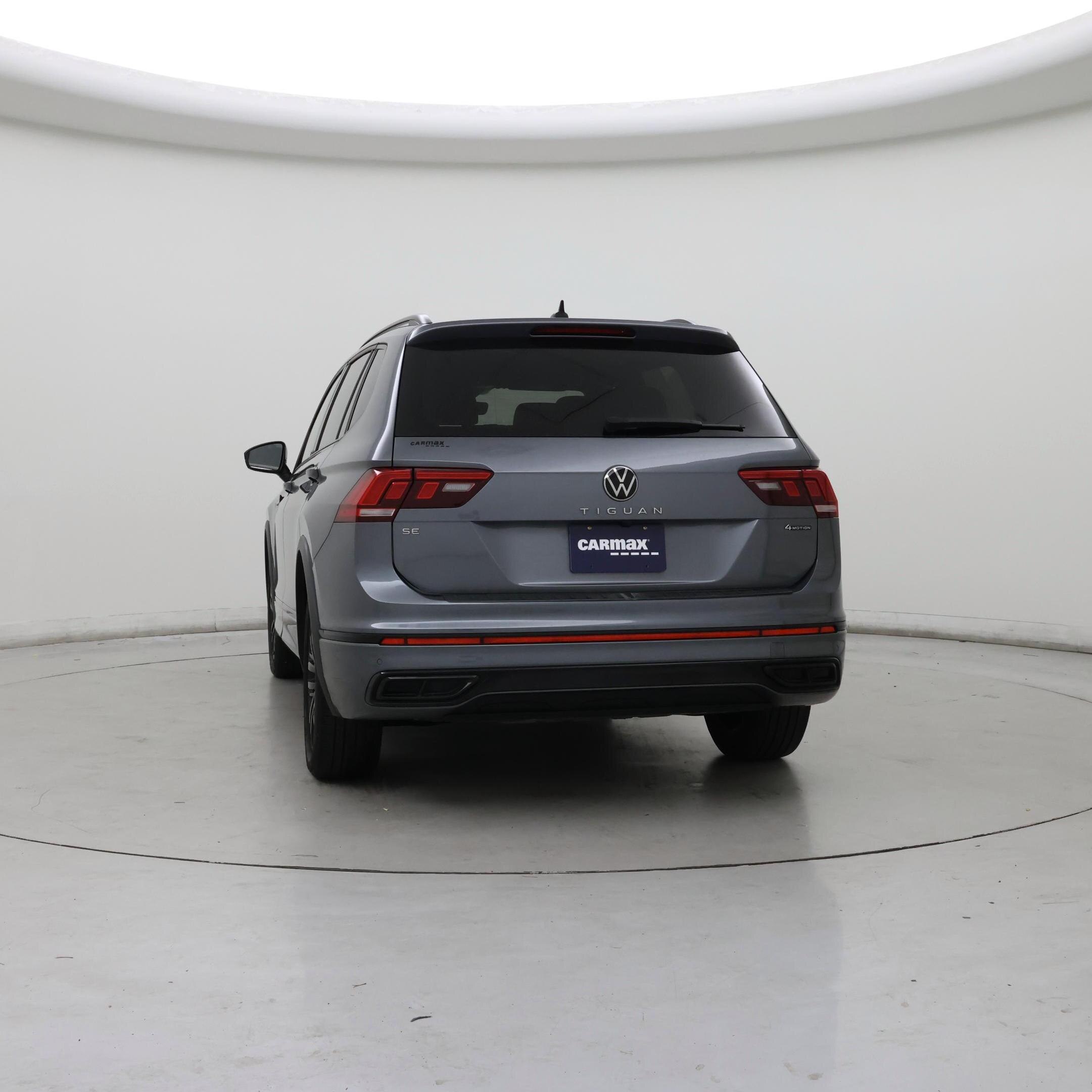 Thumbnail: 2022 Volkswagen Tiguan - 6
