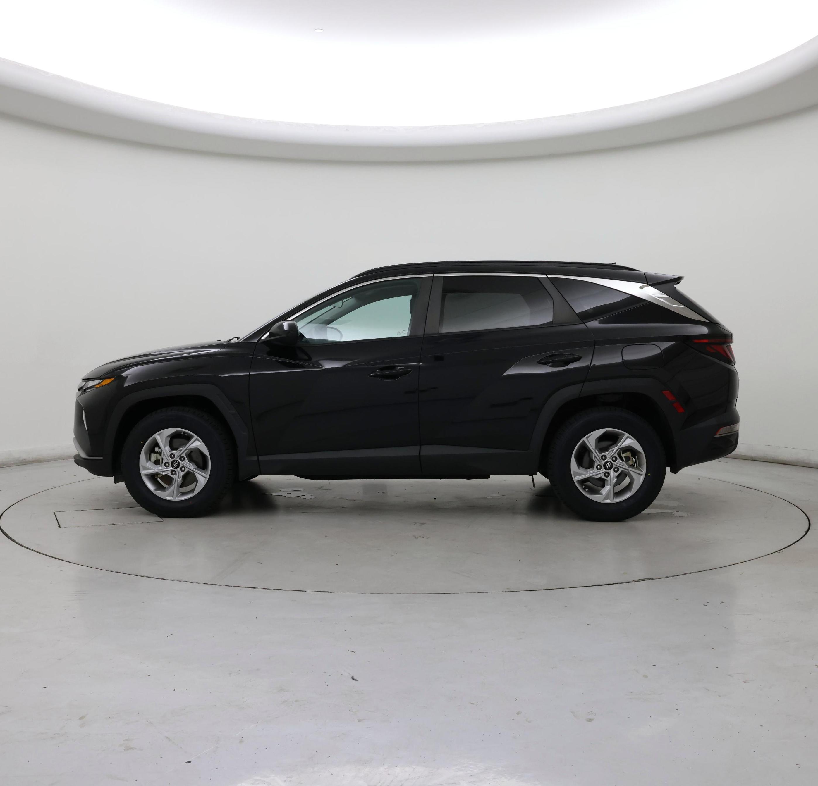 Thumbnail: 2024 Hyundai Tucson - 3
