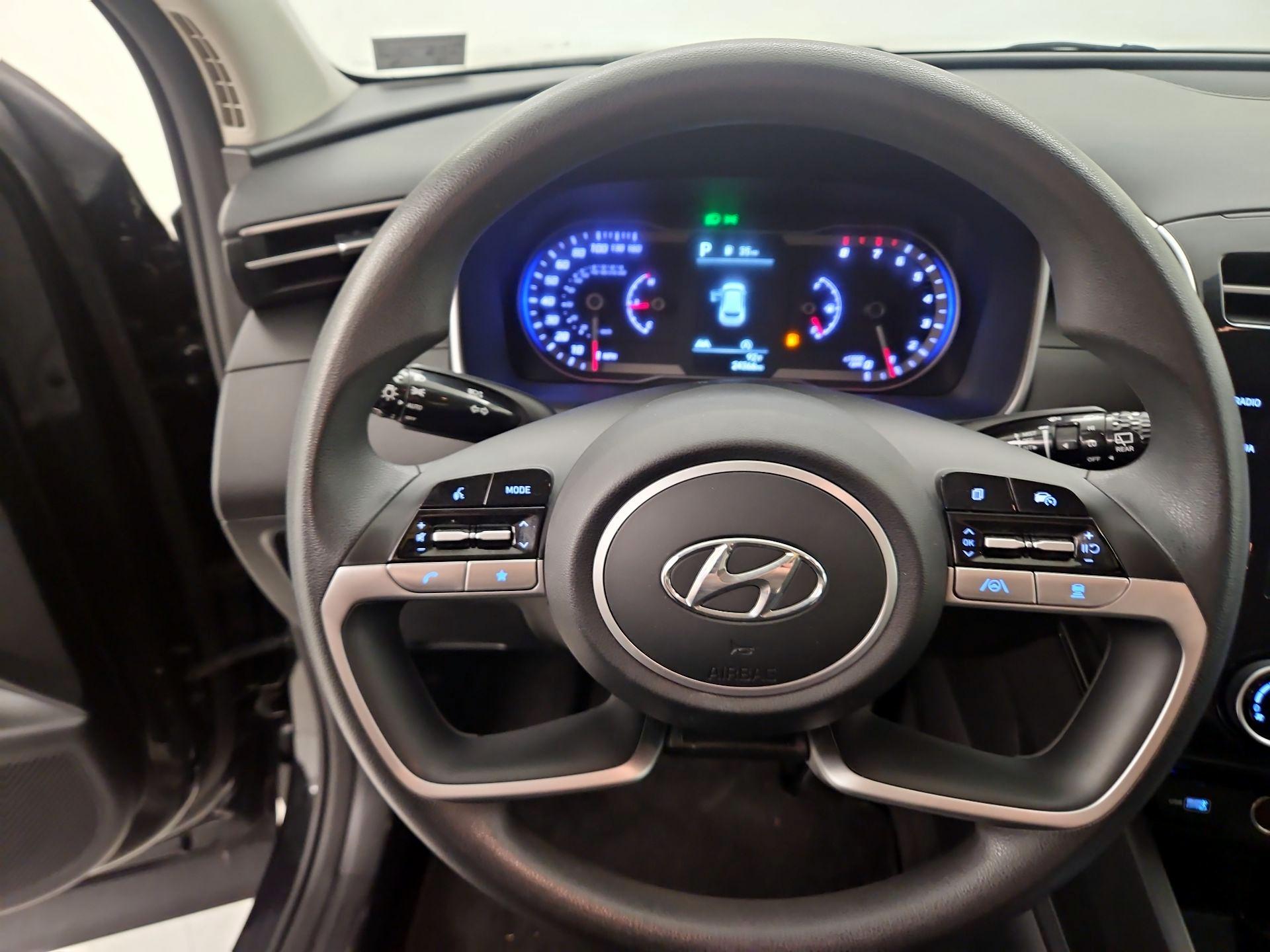Thumbnail: 2023 Hyundai Tucson - 10