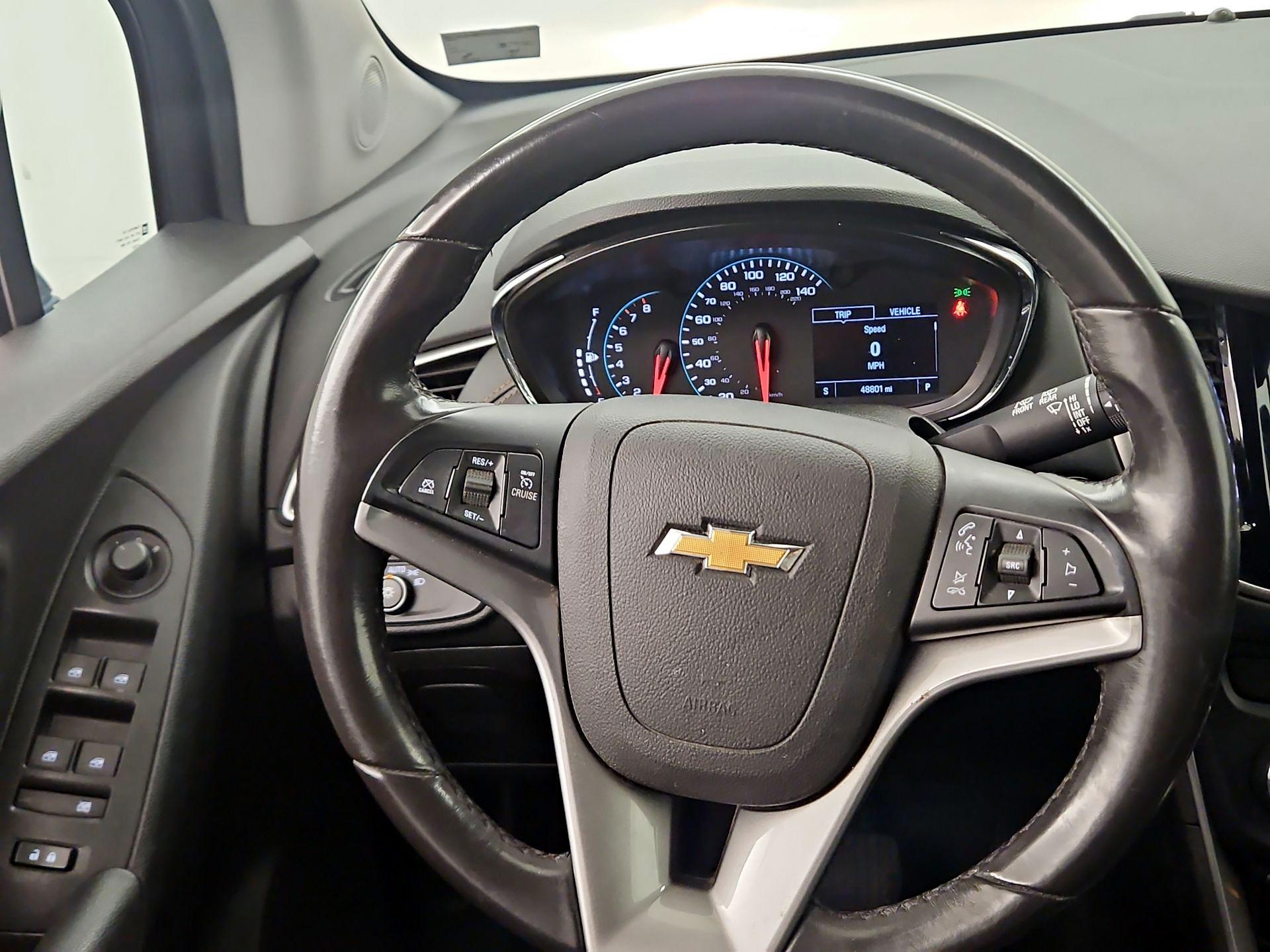 Thumbnail: 2020 Chevrolet Trax - 10