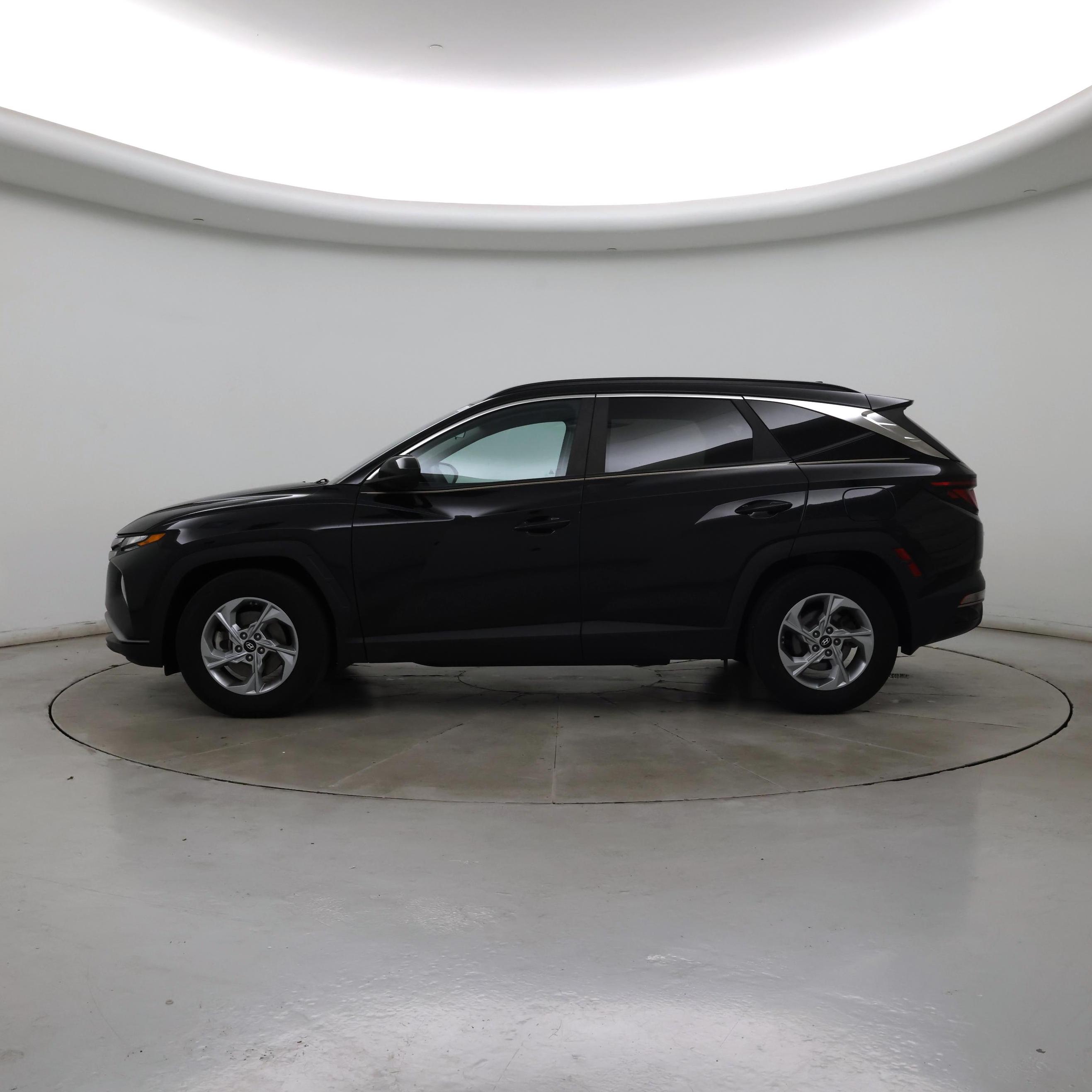 Thumbnail: 2024 Hyundai Tucson - 3