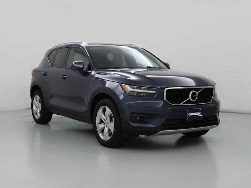 2021 Volvo XC40 T4 Momentum