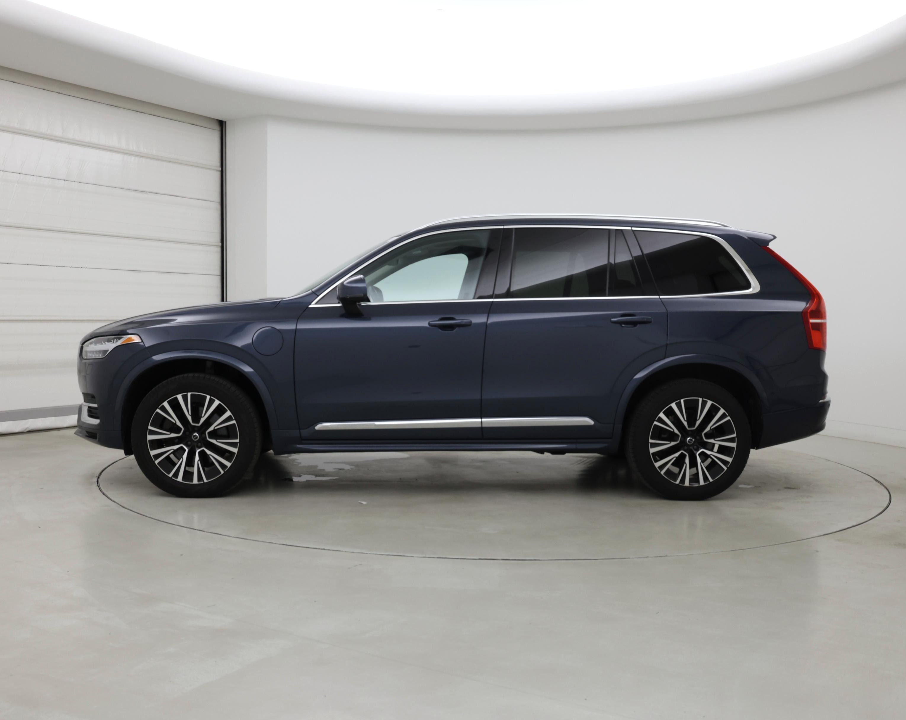 Thumbnail: 2023 Volvo XC90 - 3