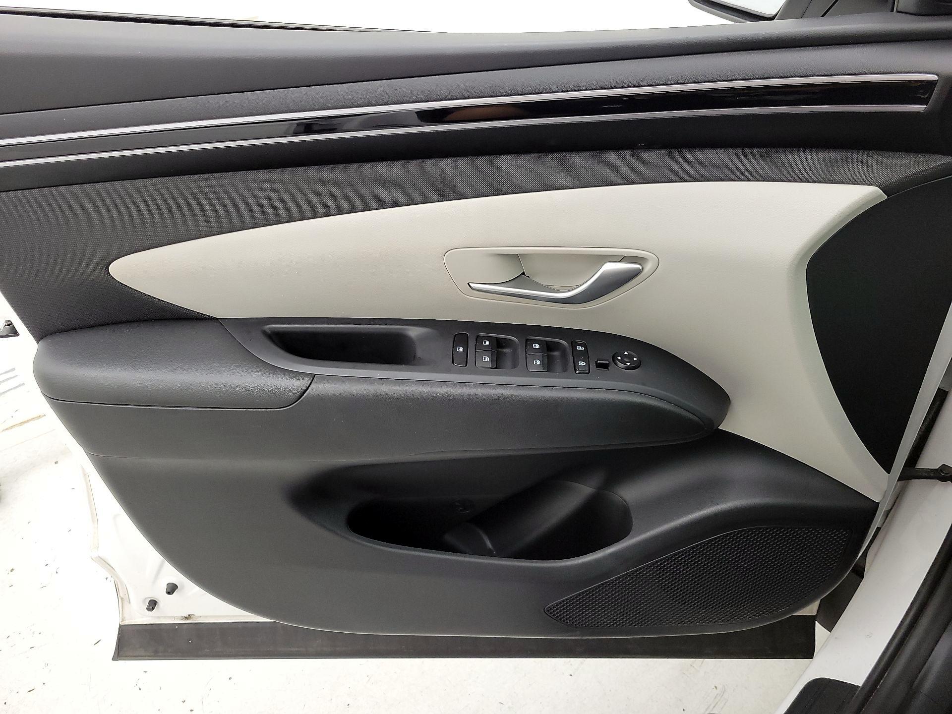 Thumbnail: 2023 Hyundai Tucson - 12