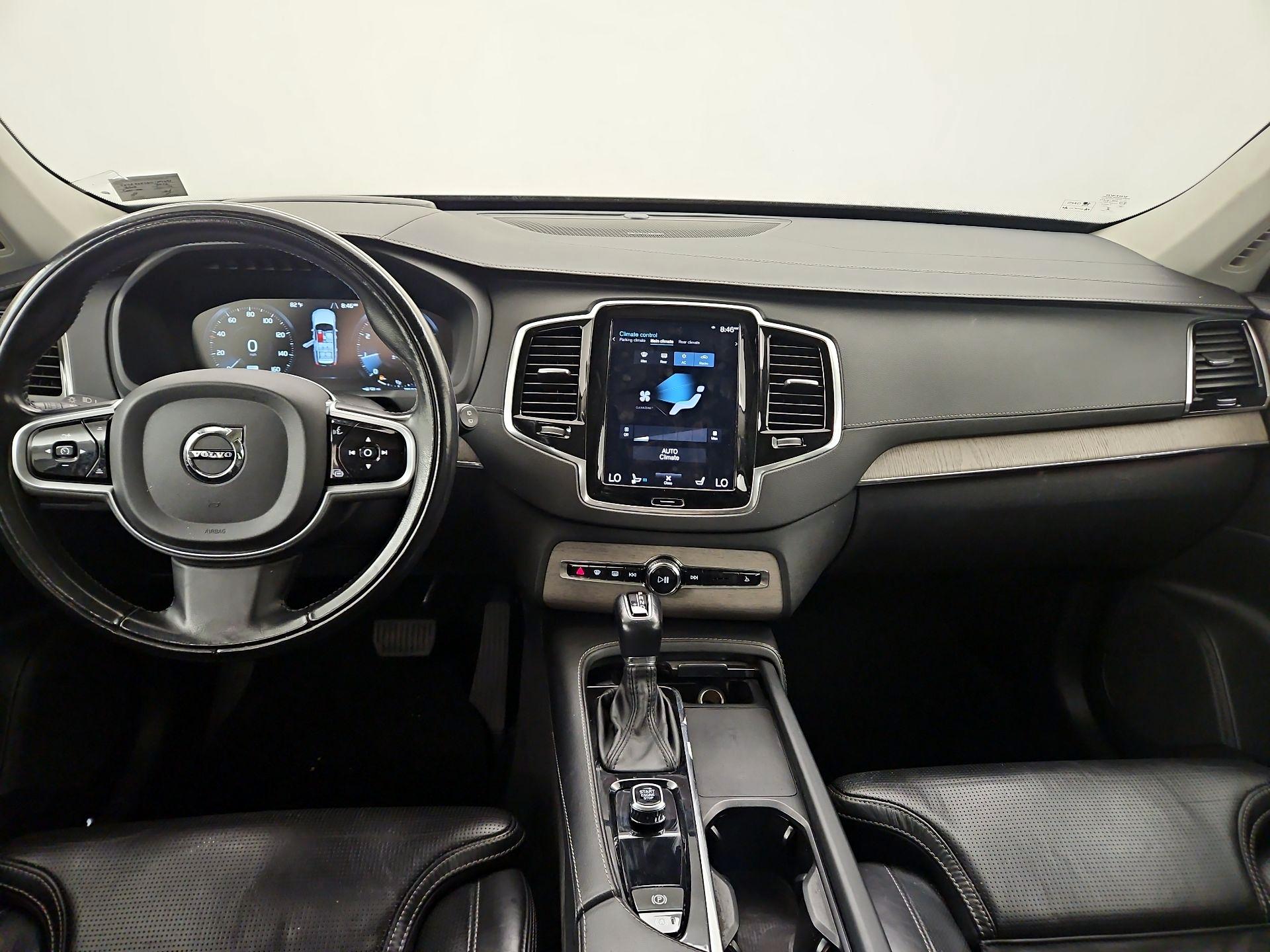 Thumbnail: 2022 Volvo XC90 - 9