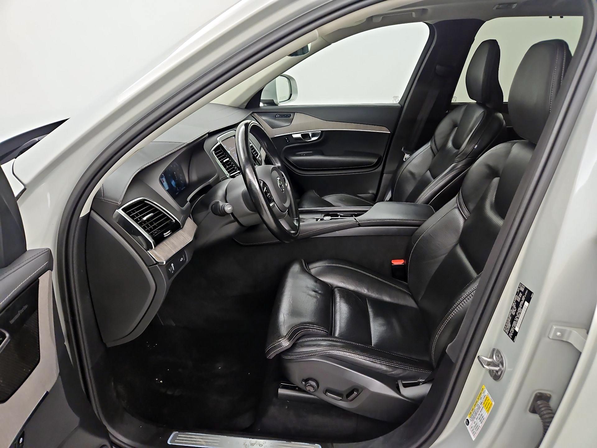 Thumbnail: 2022 Volvo XC90 - 11