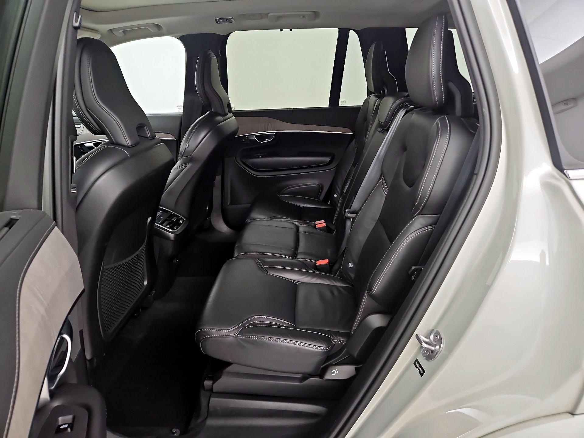 Thumbnail: 2022 Volvo XC90 - 20