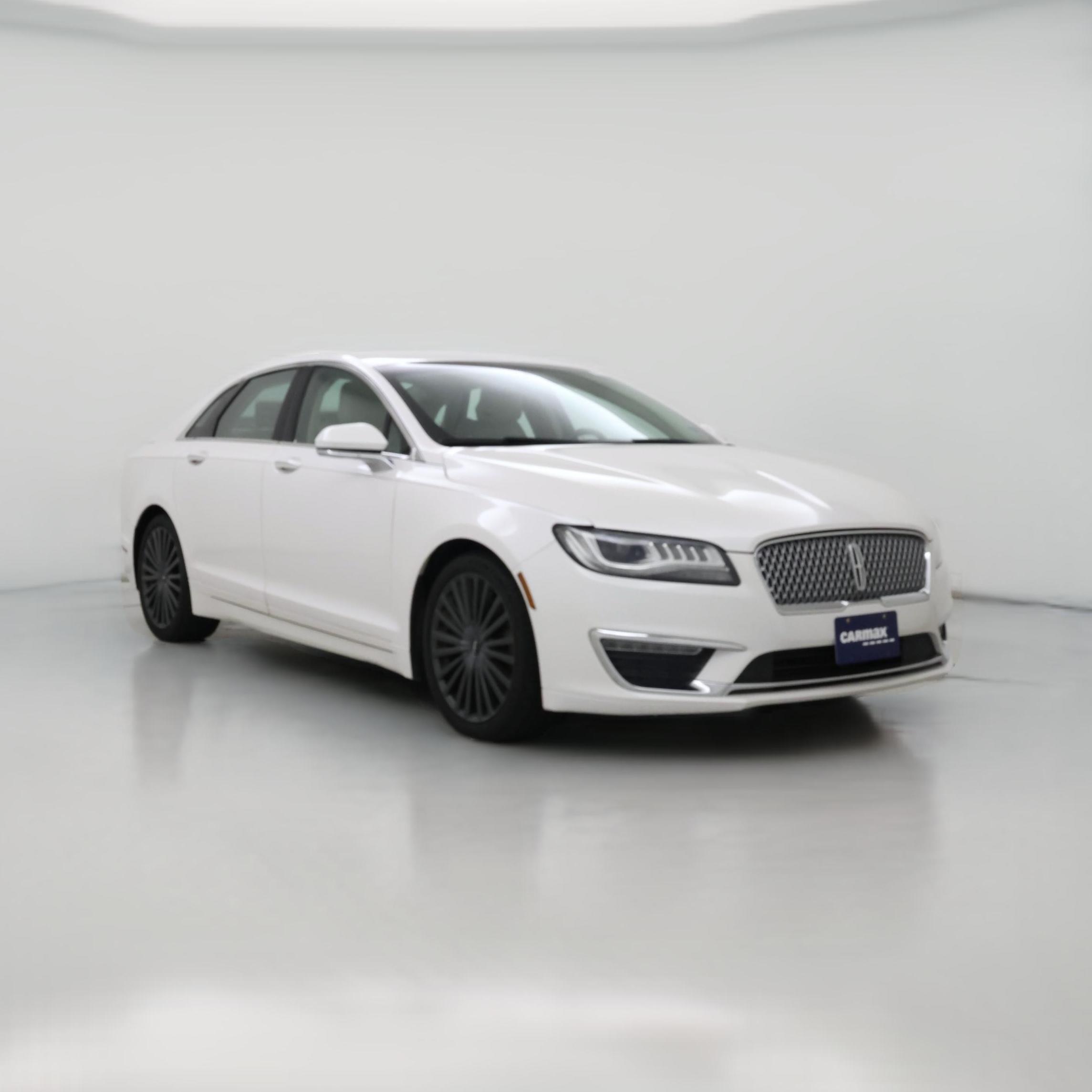 Thumbnail: 2017 Lincoln MKZ - 1