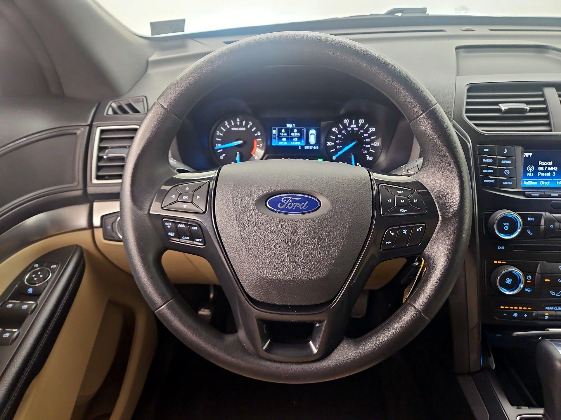 Thumbnail: 2017 Ford Explorer - 10