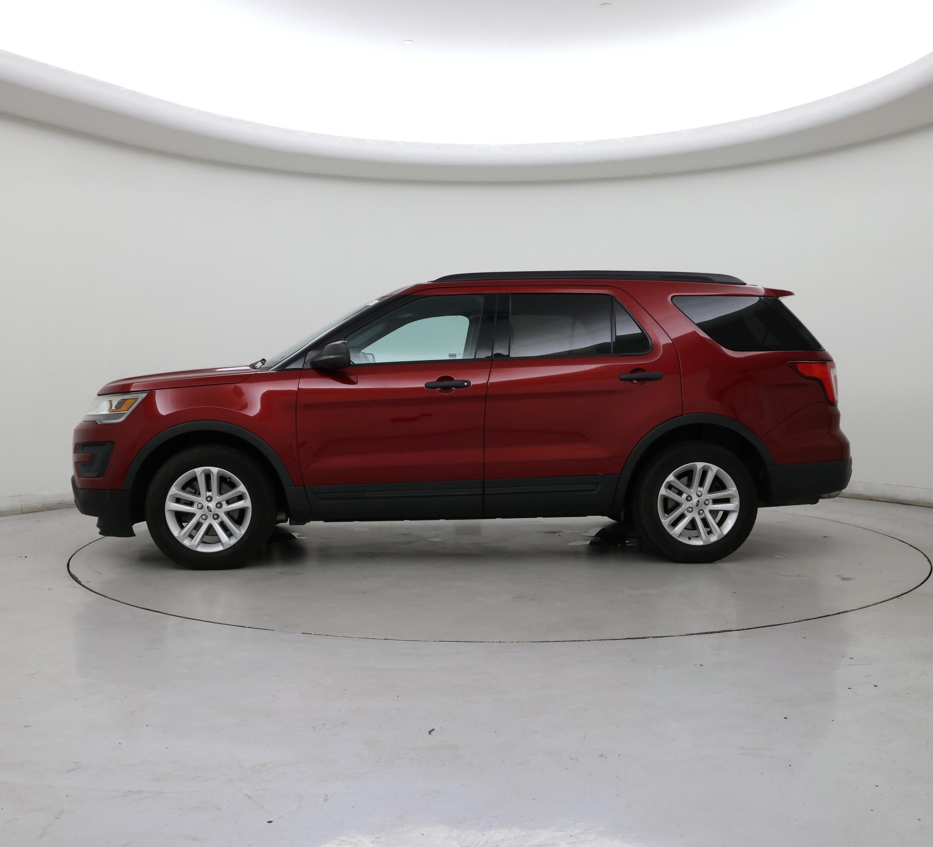 Thumbnail: 2017 Ford Explorer - 3