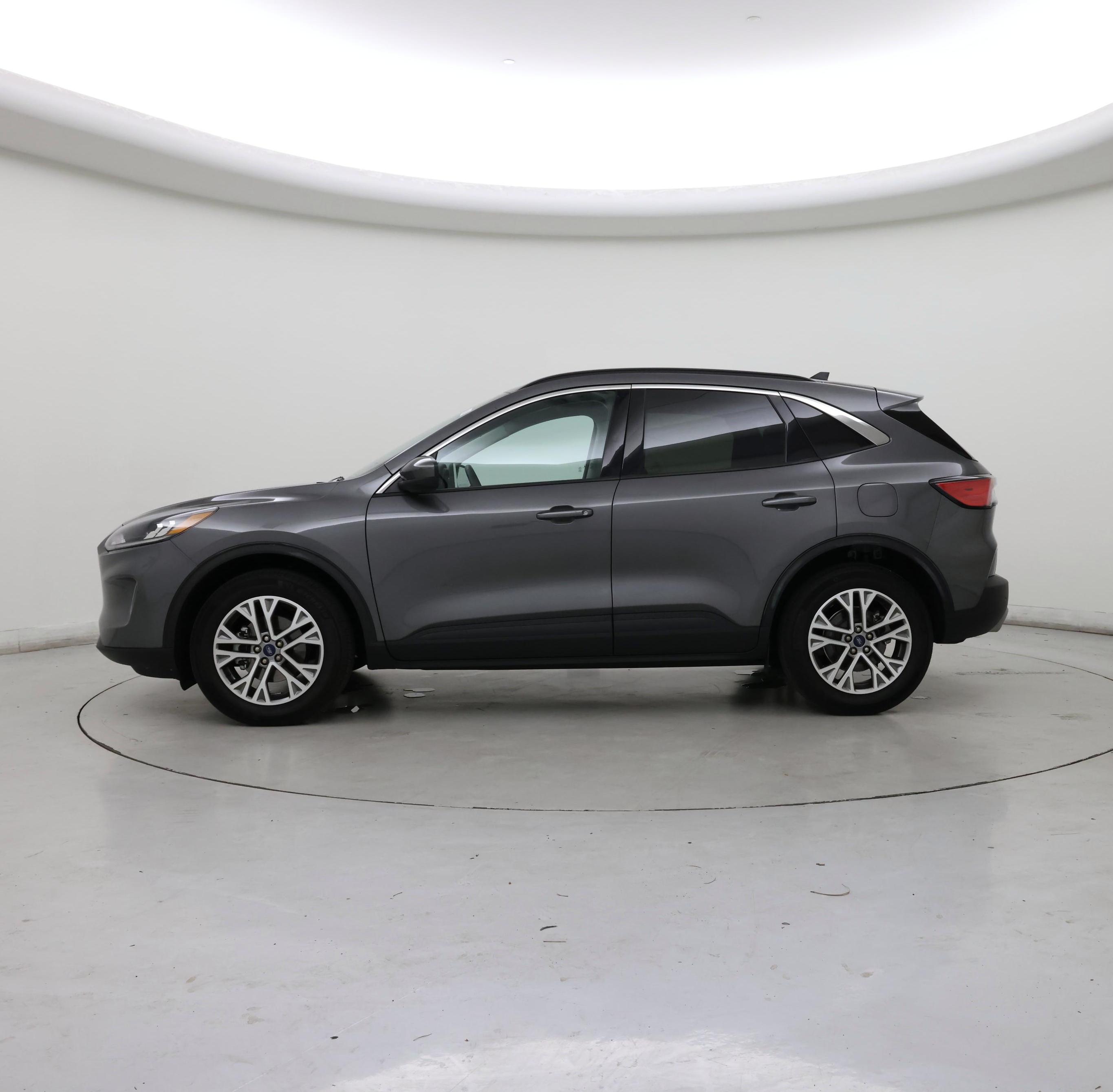 Thumbnail: 2022 Ford Escape - 3