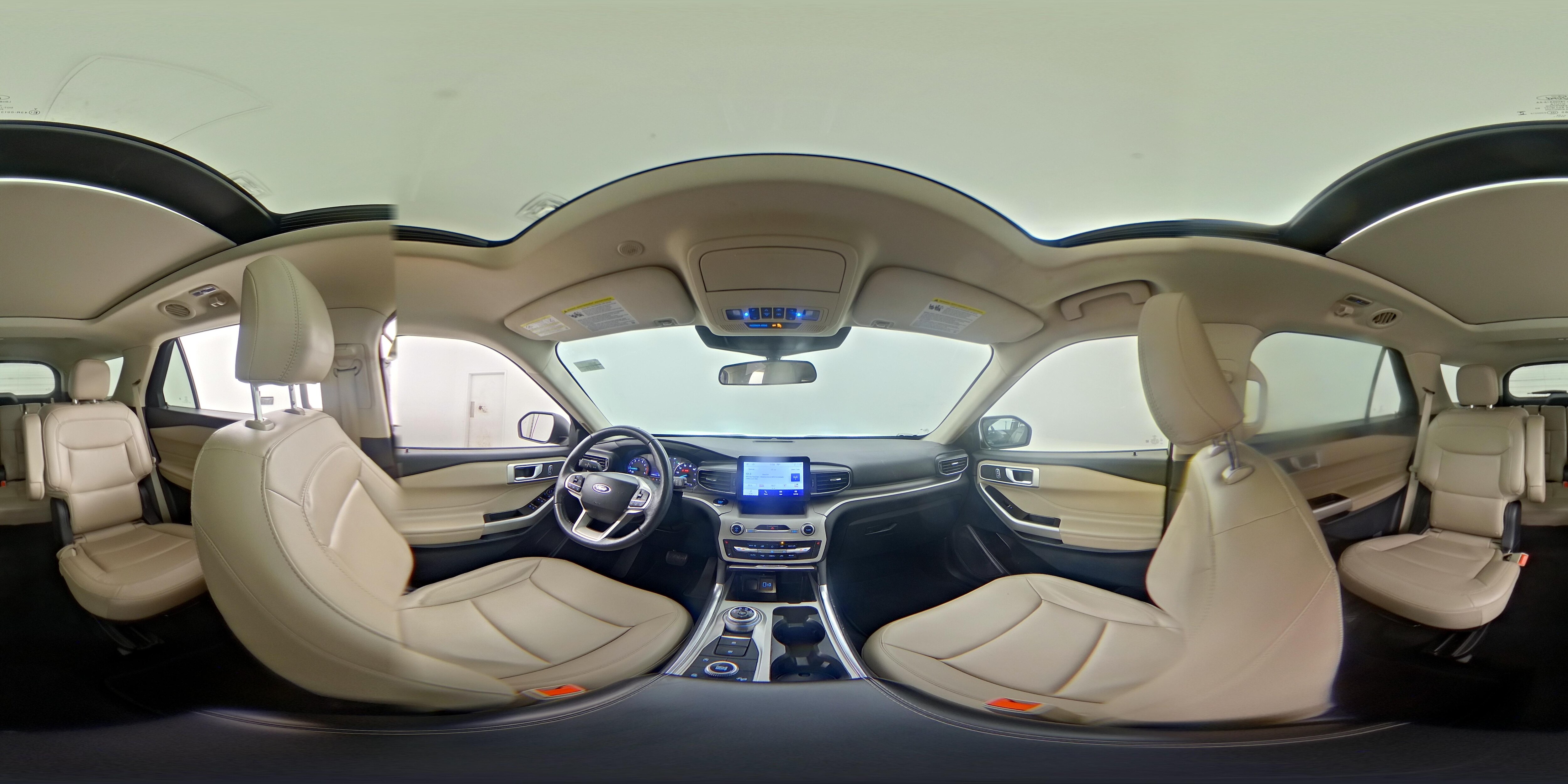 2023 Ford Explorer XLT - Photo 25