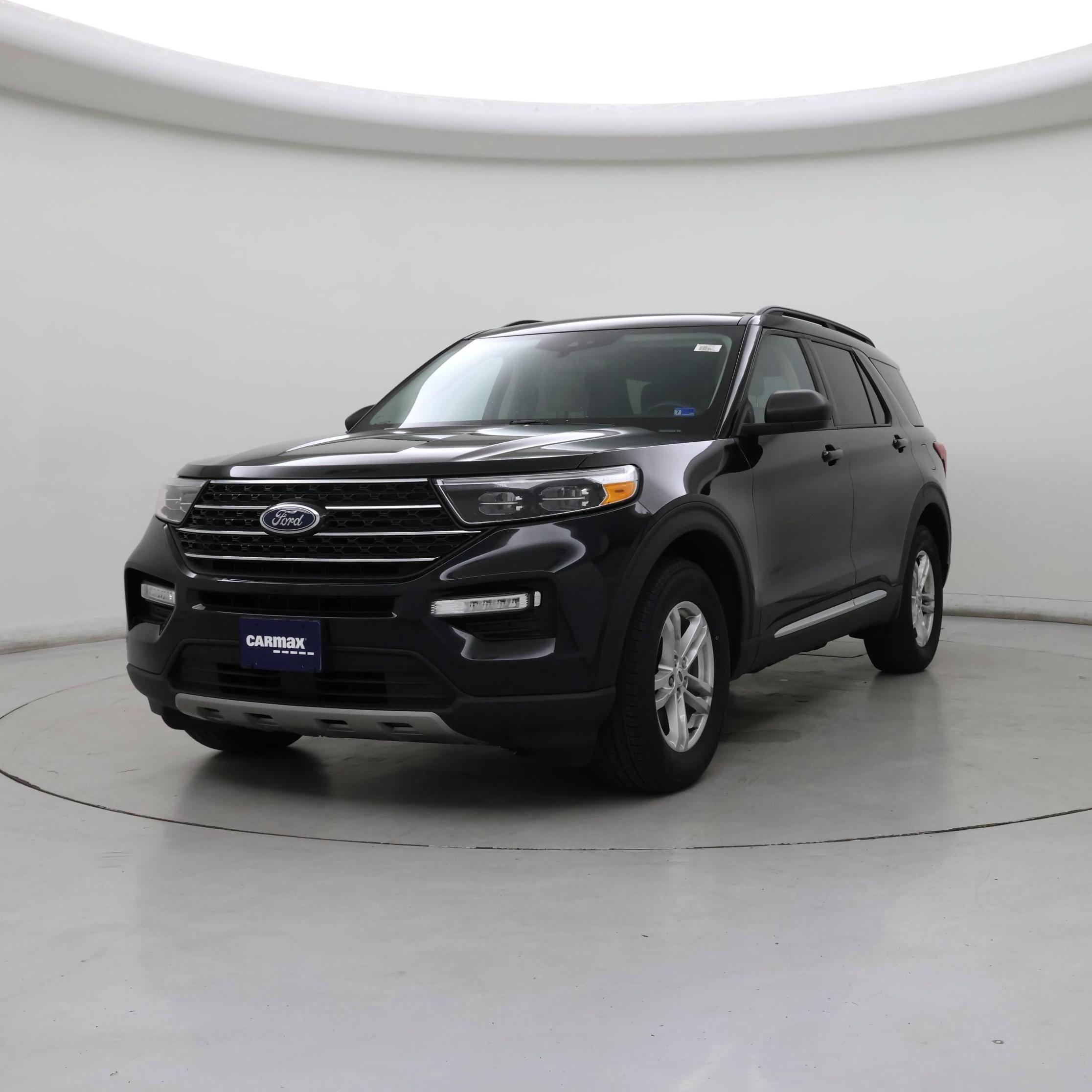 Thumbnail: 2023 Ford Explorer - 4